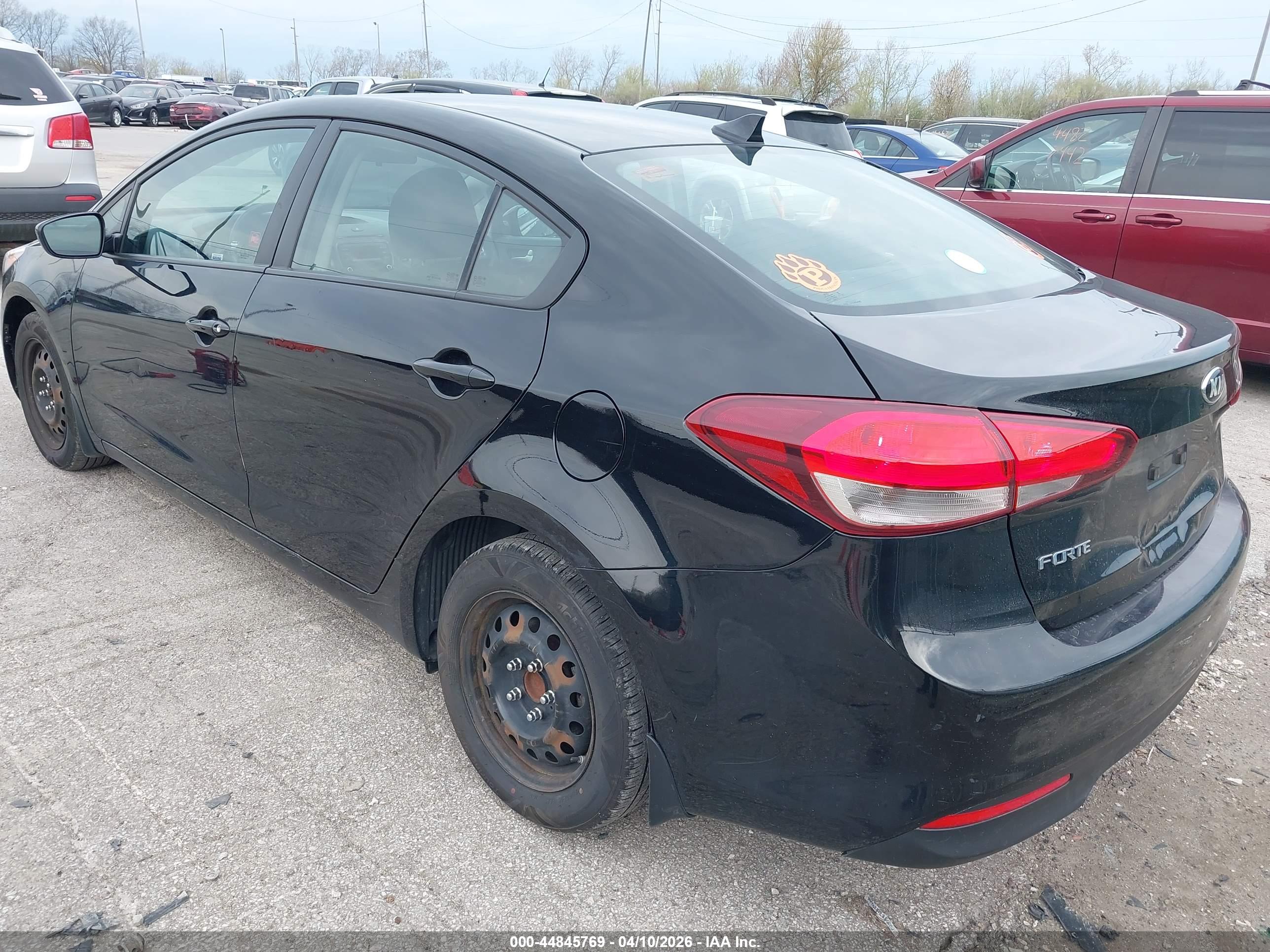 KIA FORTE image 3