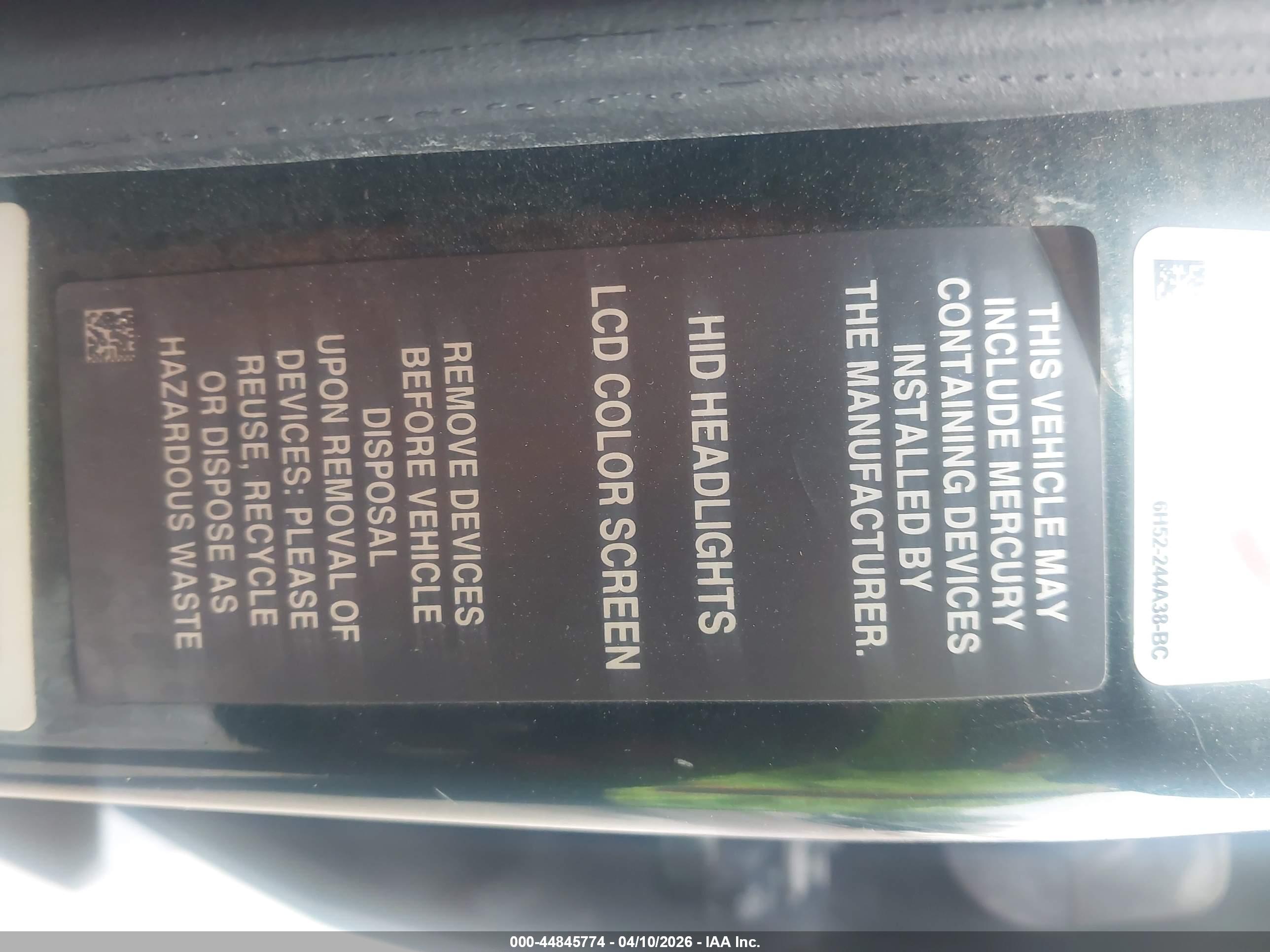 LAND ROVER image 9
