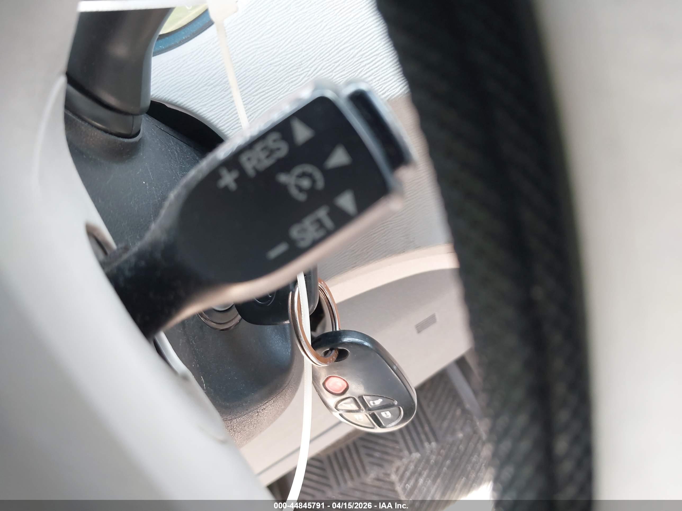 TOYOTA SIENNA image 11