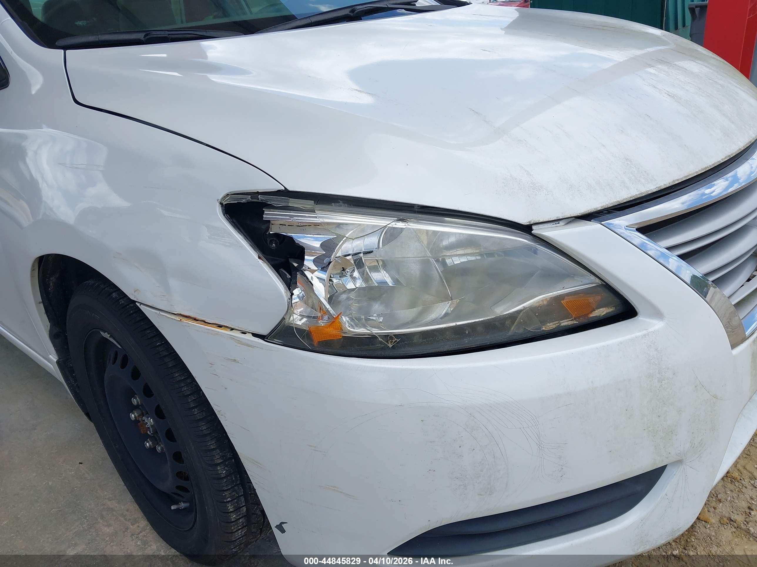NISSAN SENTRA image 6