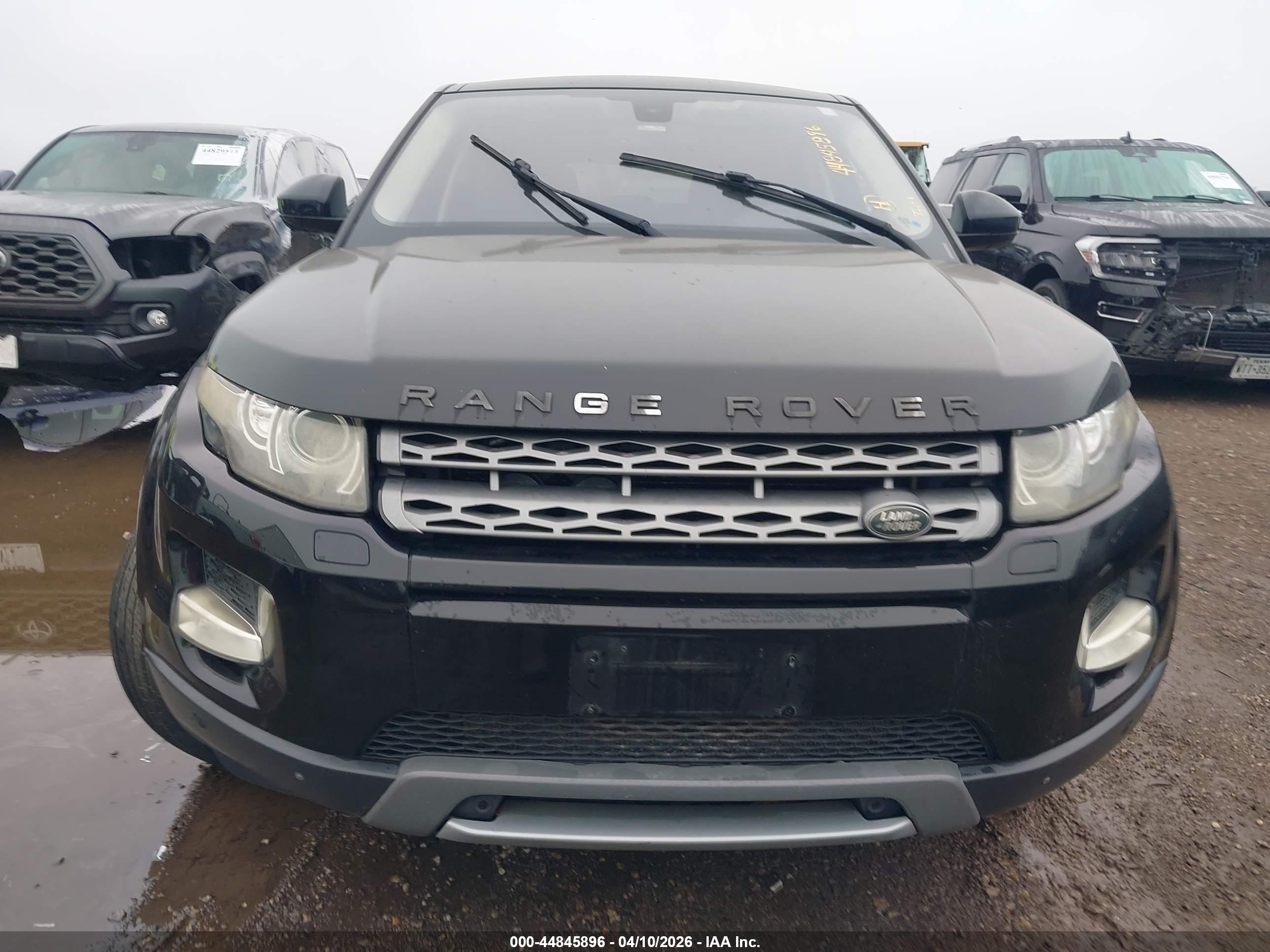 LAND ROVER image 6
