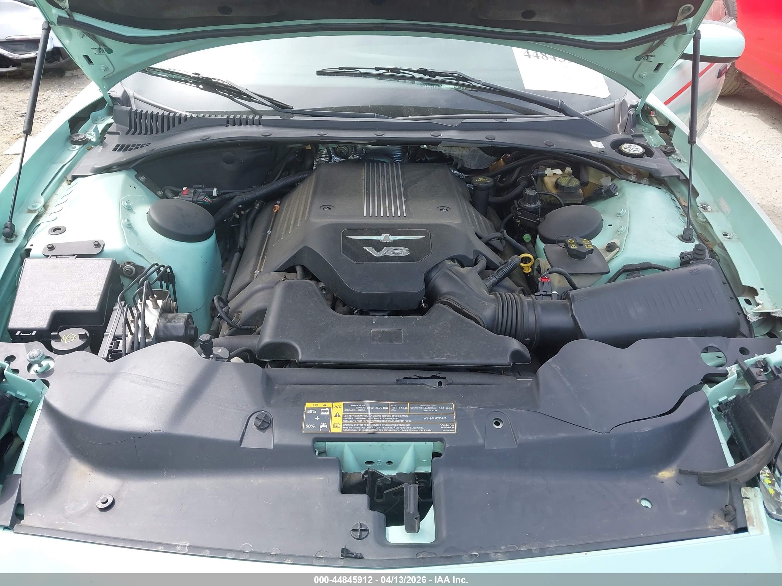 FORD THUNDERBIRD image 10