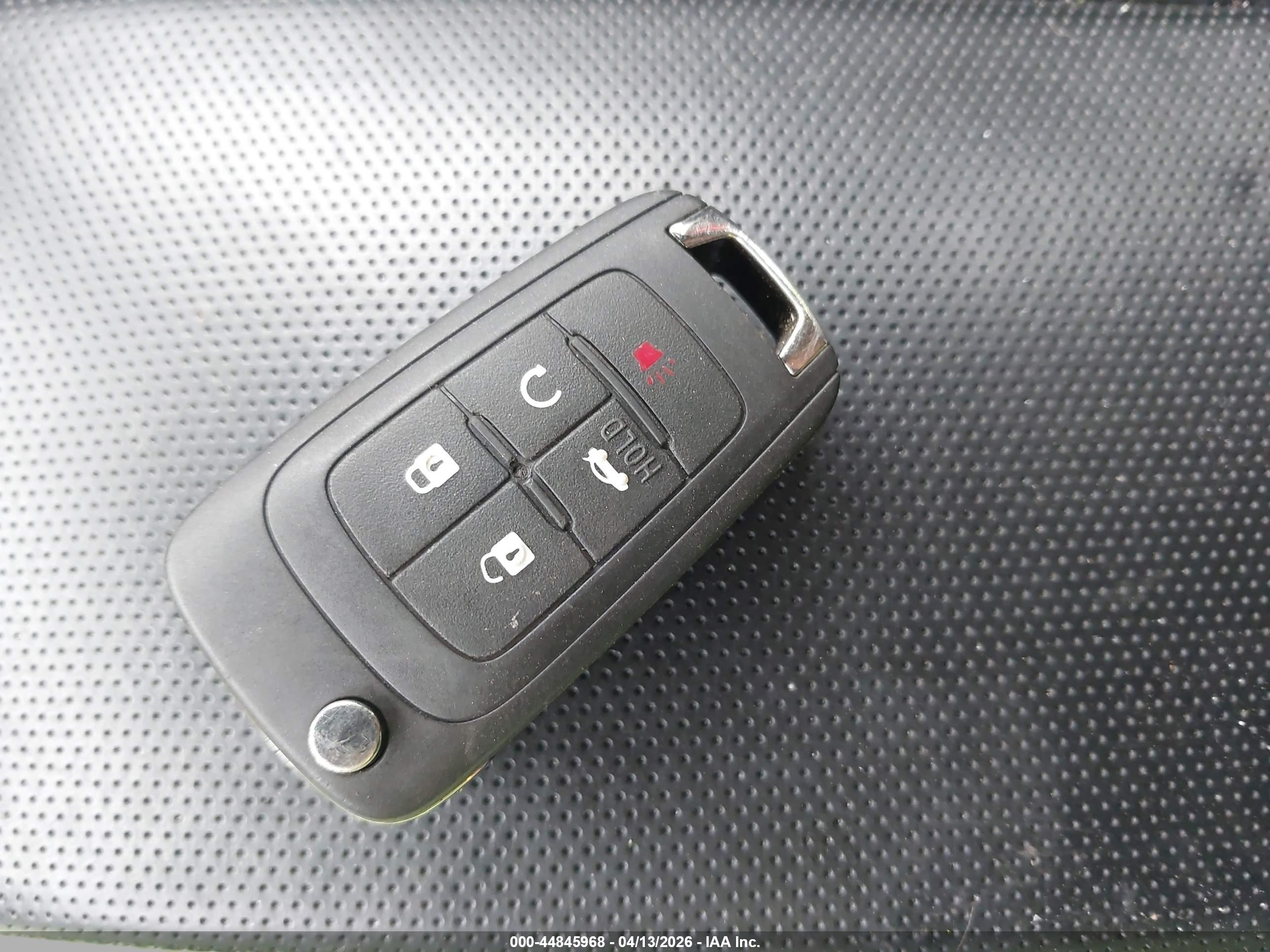 CHEVROLET EQUINOX image 11