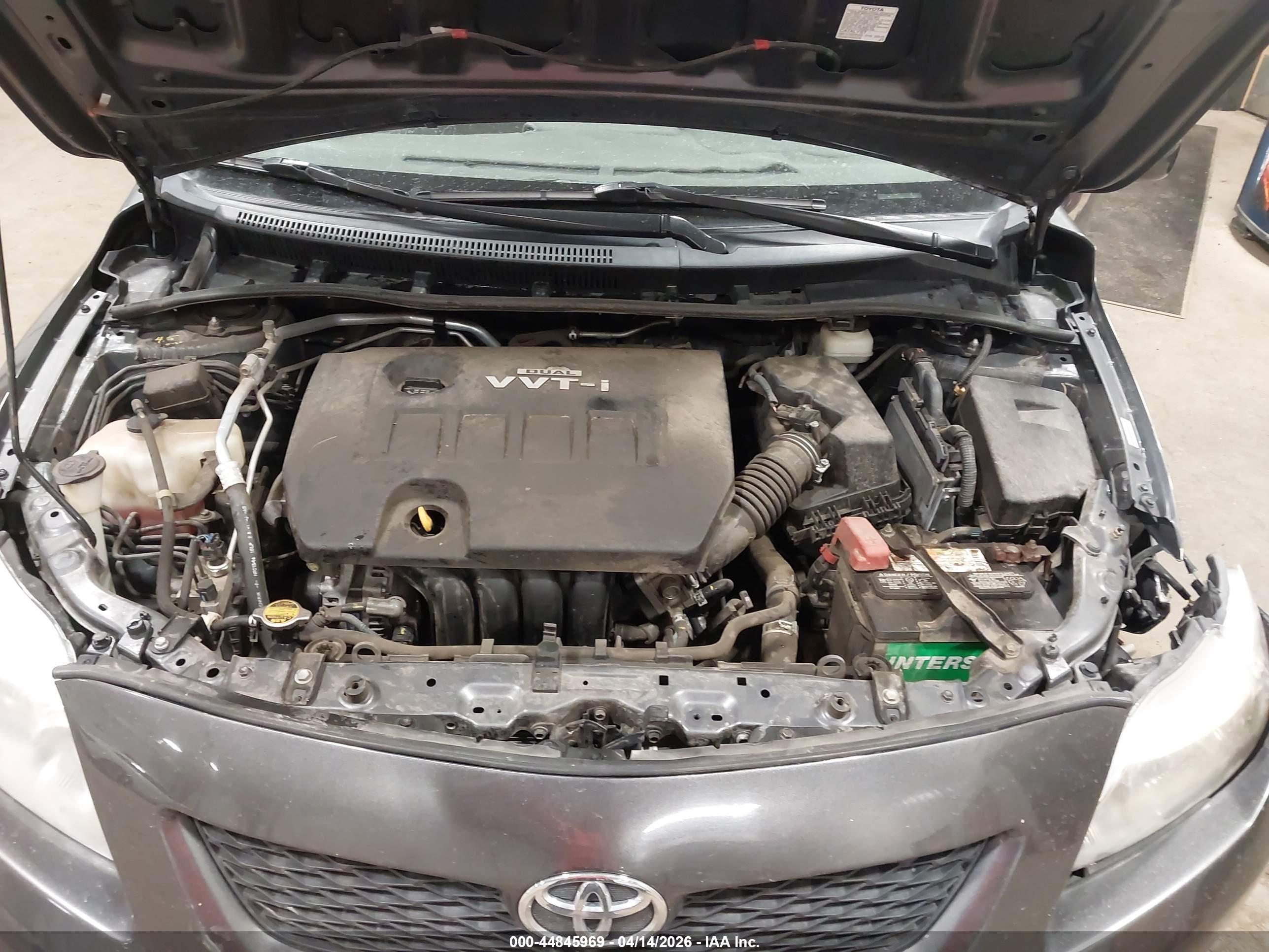 TOYOTA COROLLA image 10