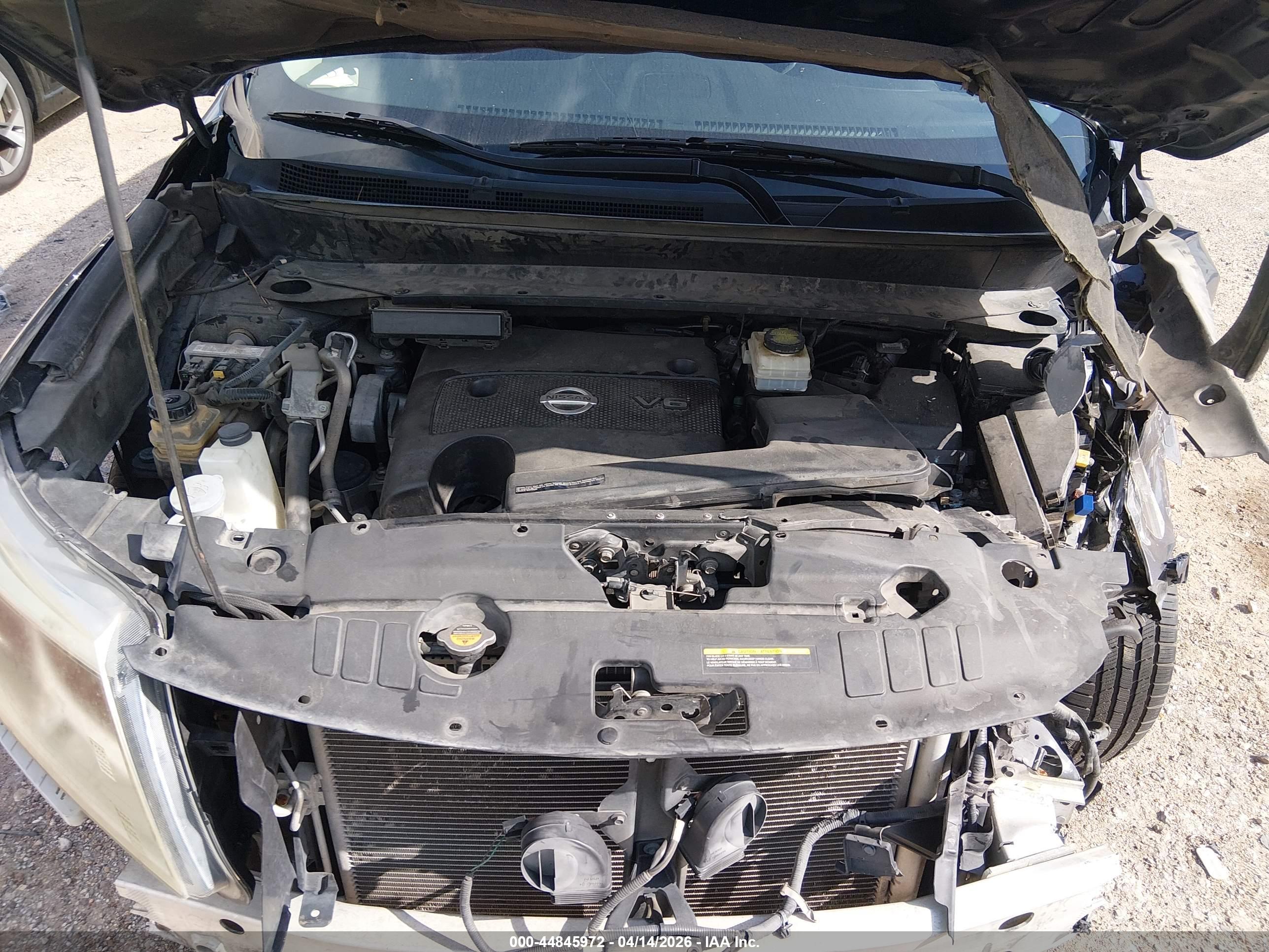 NISSAN PATHFINDER image 10