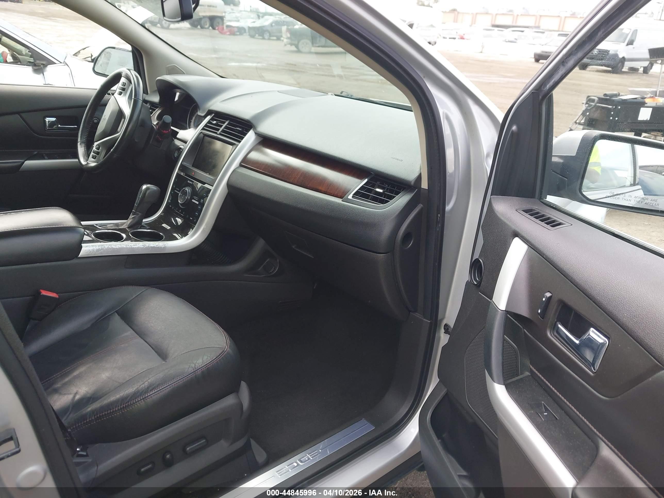 FORD EDGE image 5