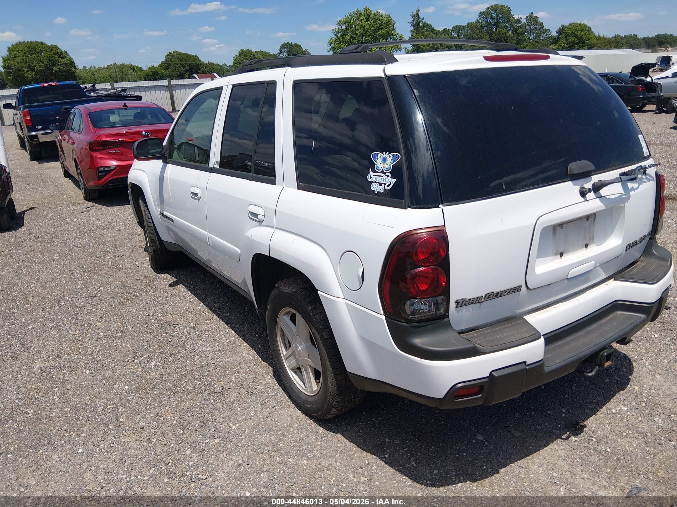 CHEVROLET TRAILBLAZER image 3