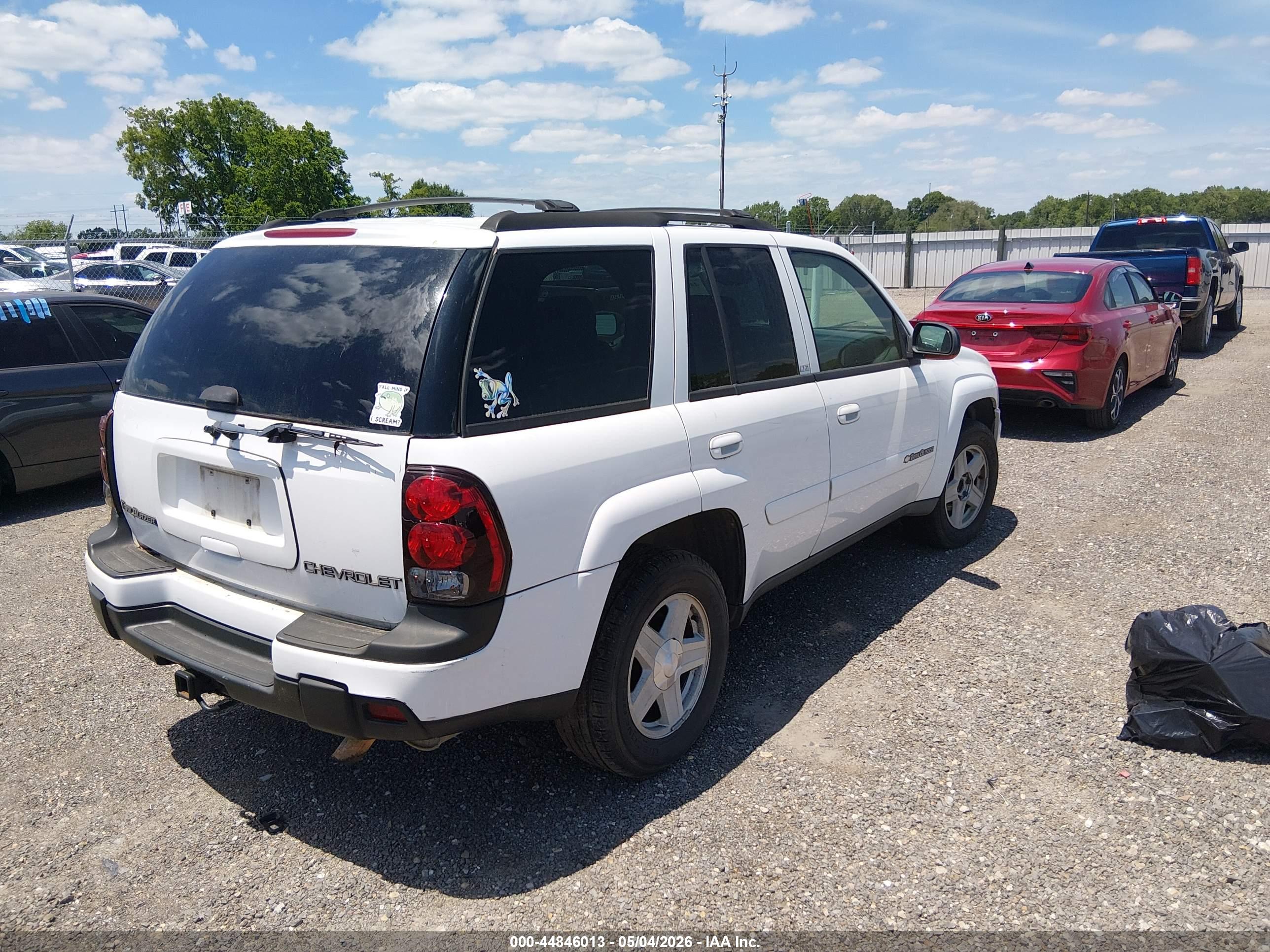 CHEVROLET TRAILBLAZER image 4