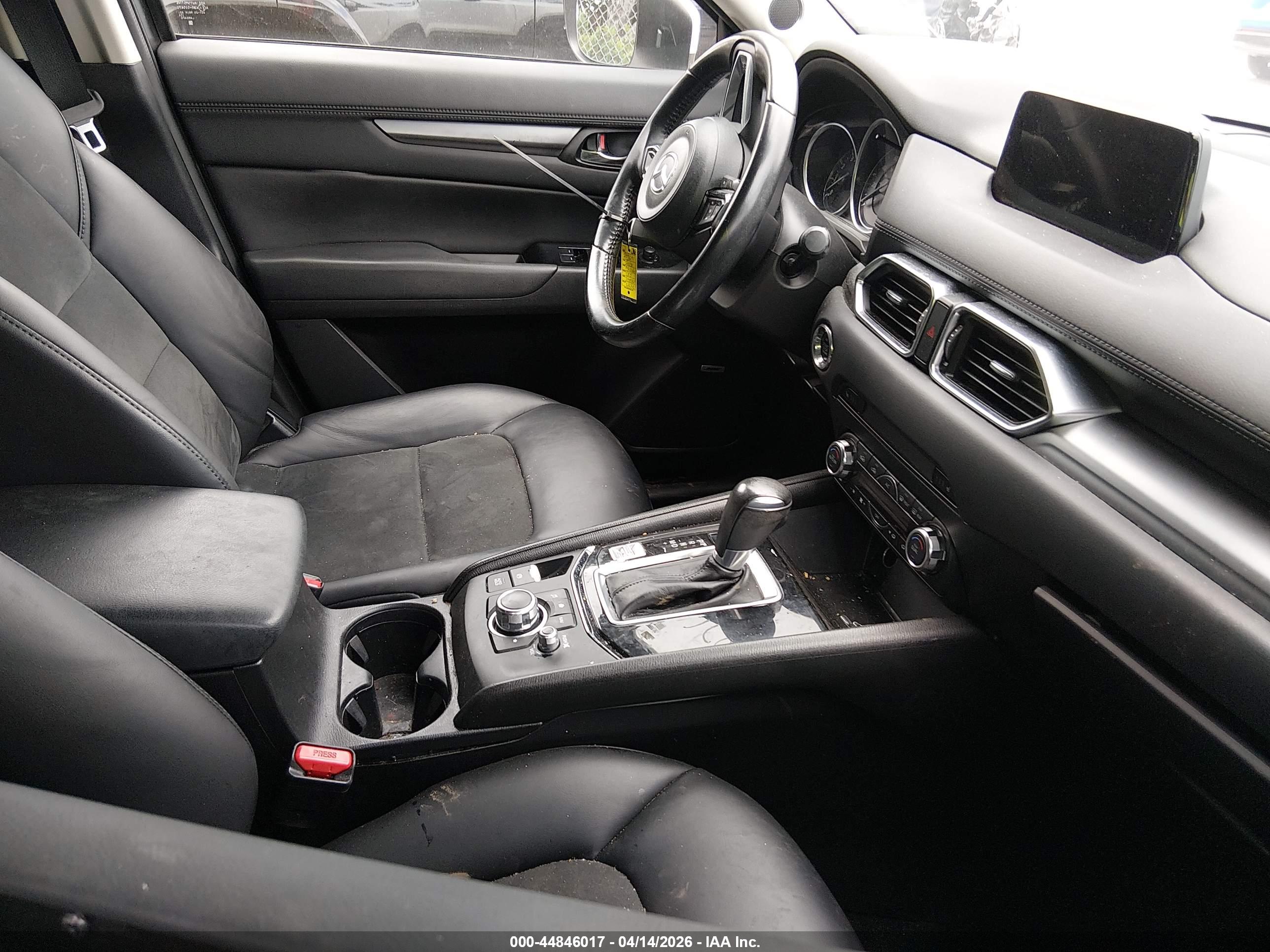 MAZDA CX-5 image 5