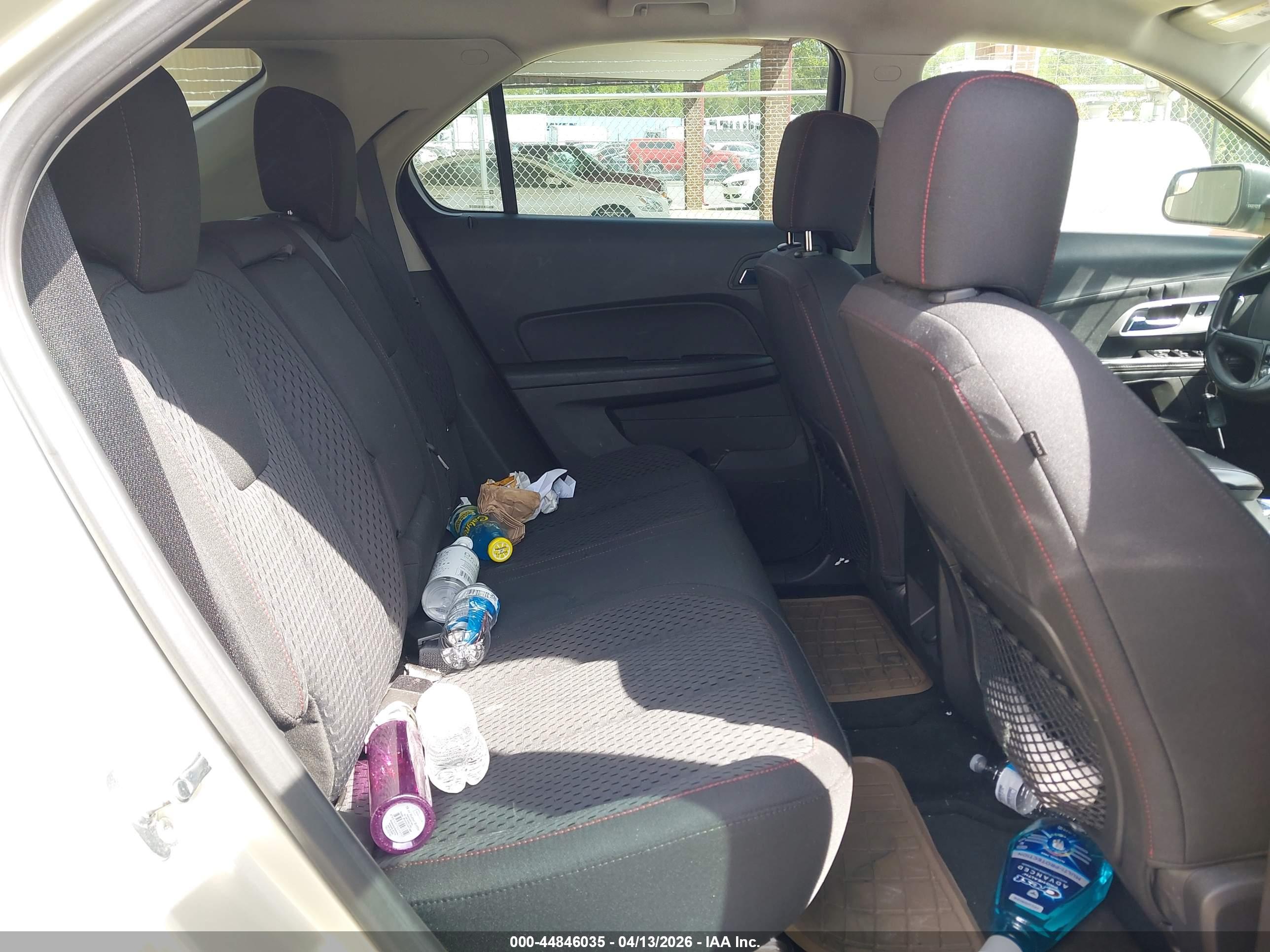 CHEVROLET EQUINOX image 8