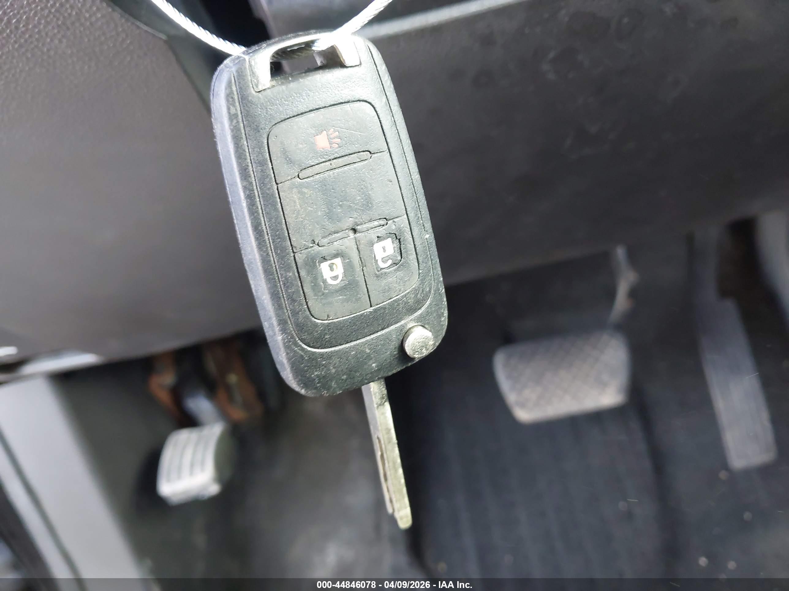 CHEVROLET EQUINOX image 11