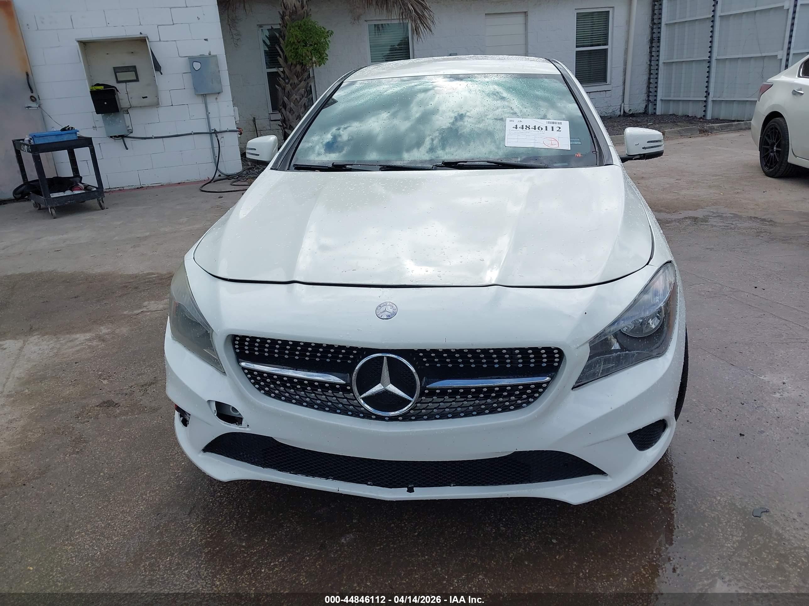 MERCEDES-BENZ CLA image 6