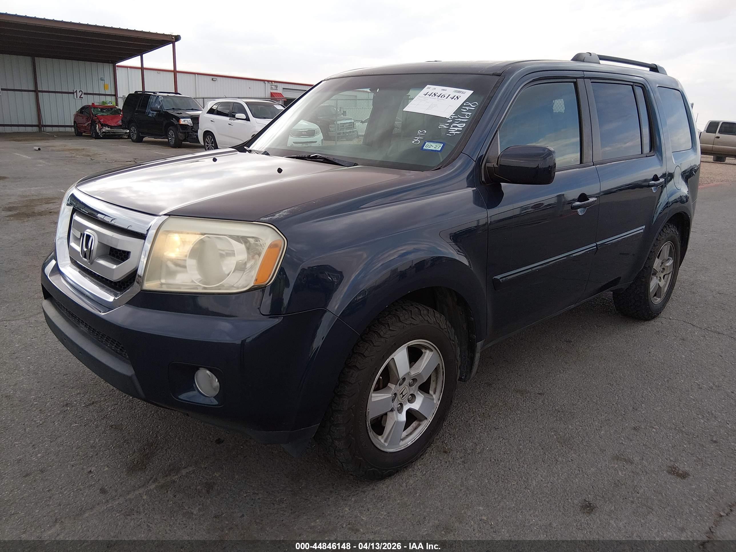 HONDA PILOT image 2
