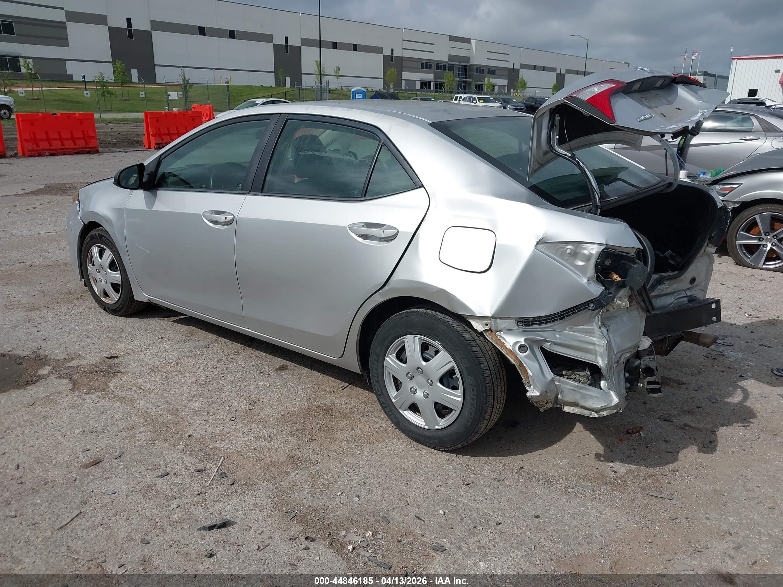 TOYOTA COROLLA image 3