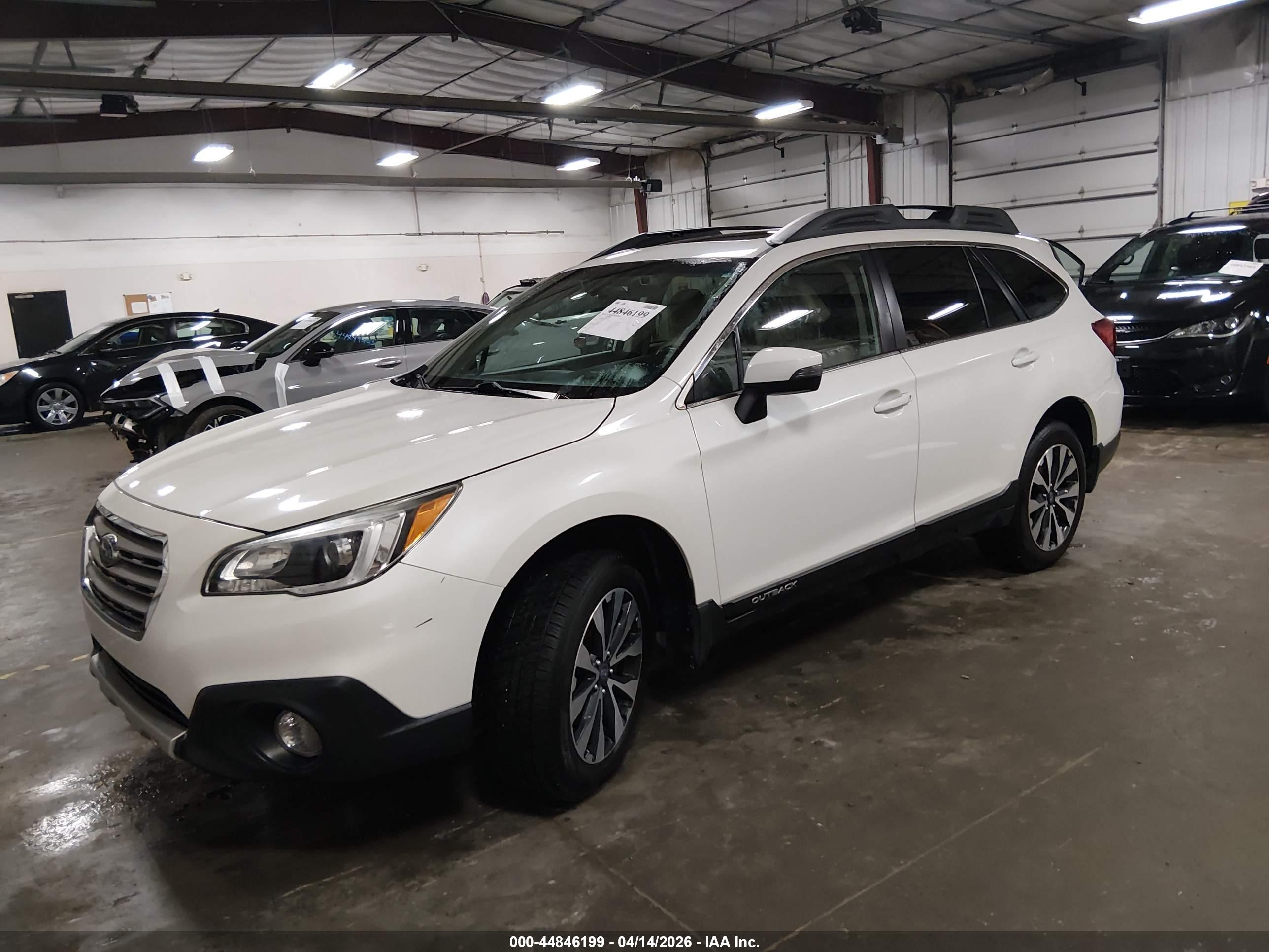 SUBARU OUTBACK image 2