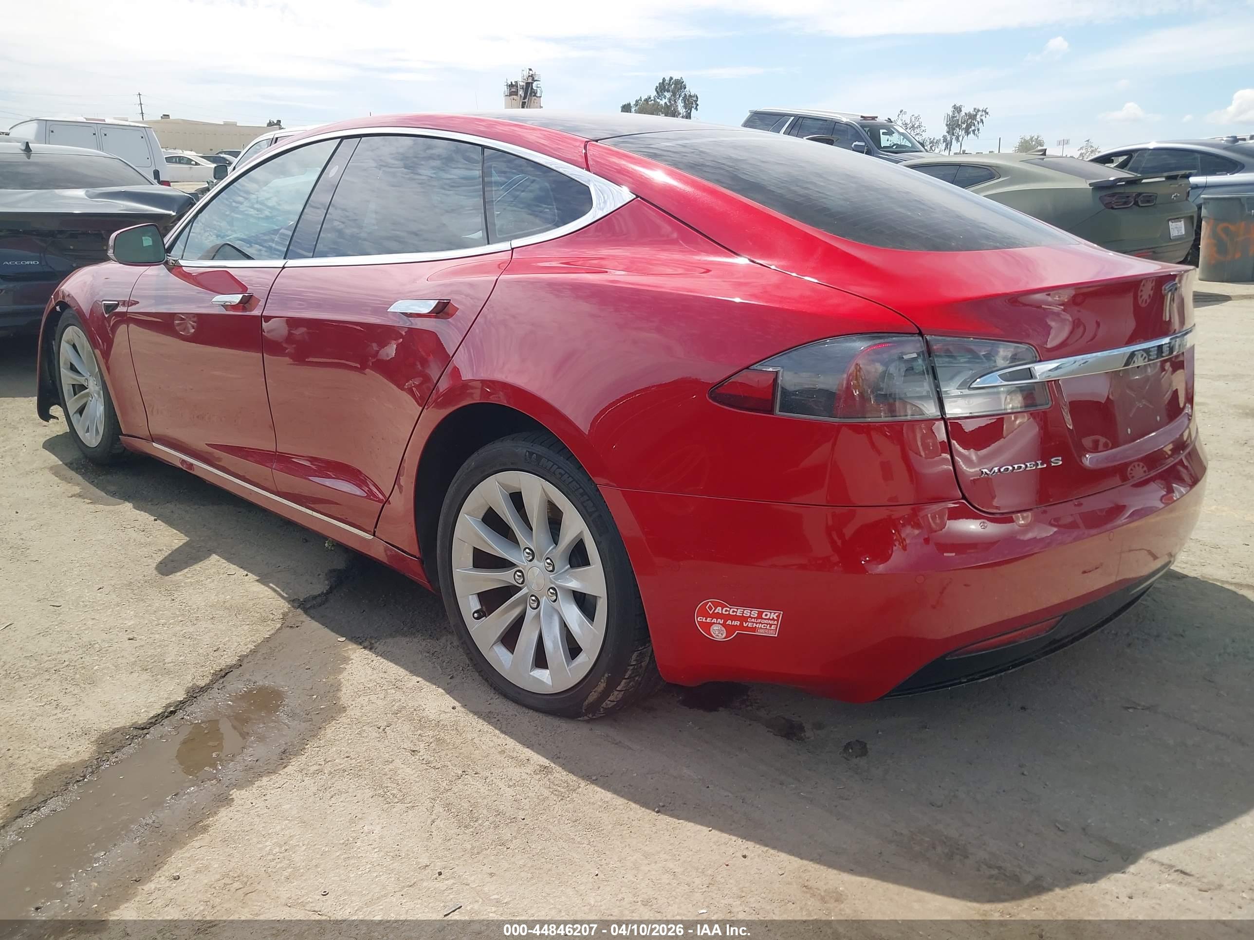 TESLA MODEL image 3