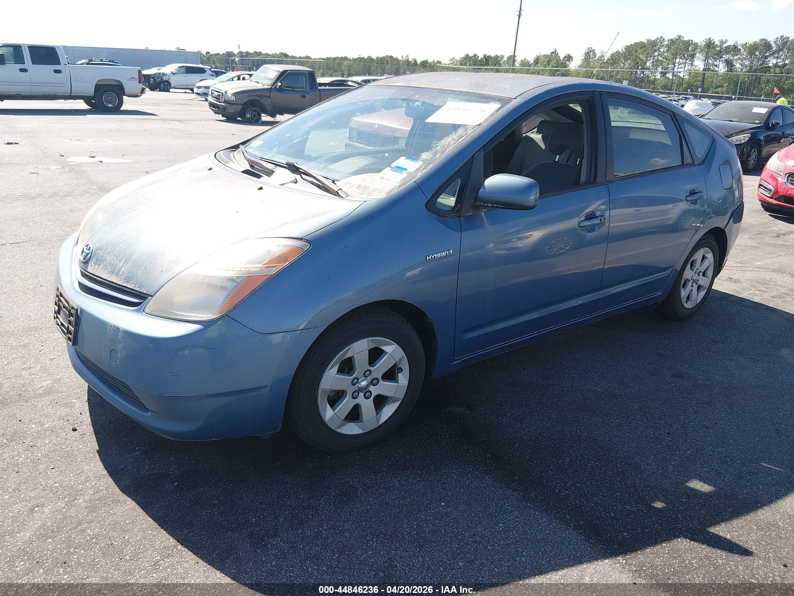 TOYOTA PRIUS image 2