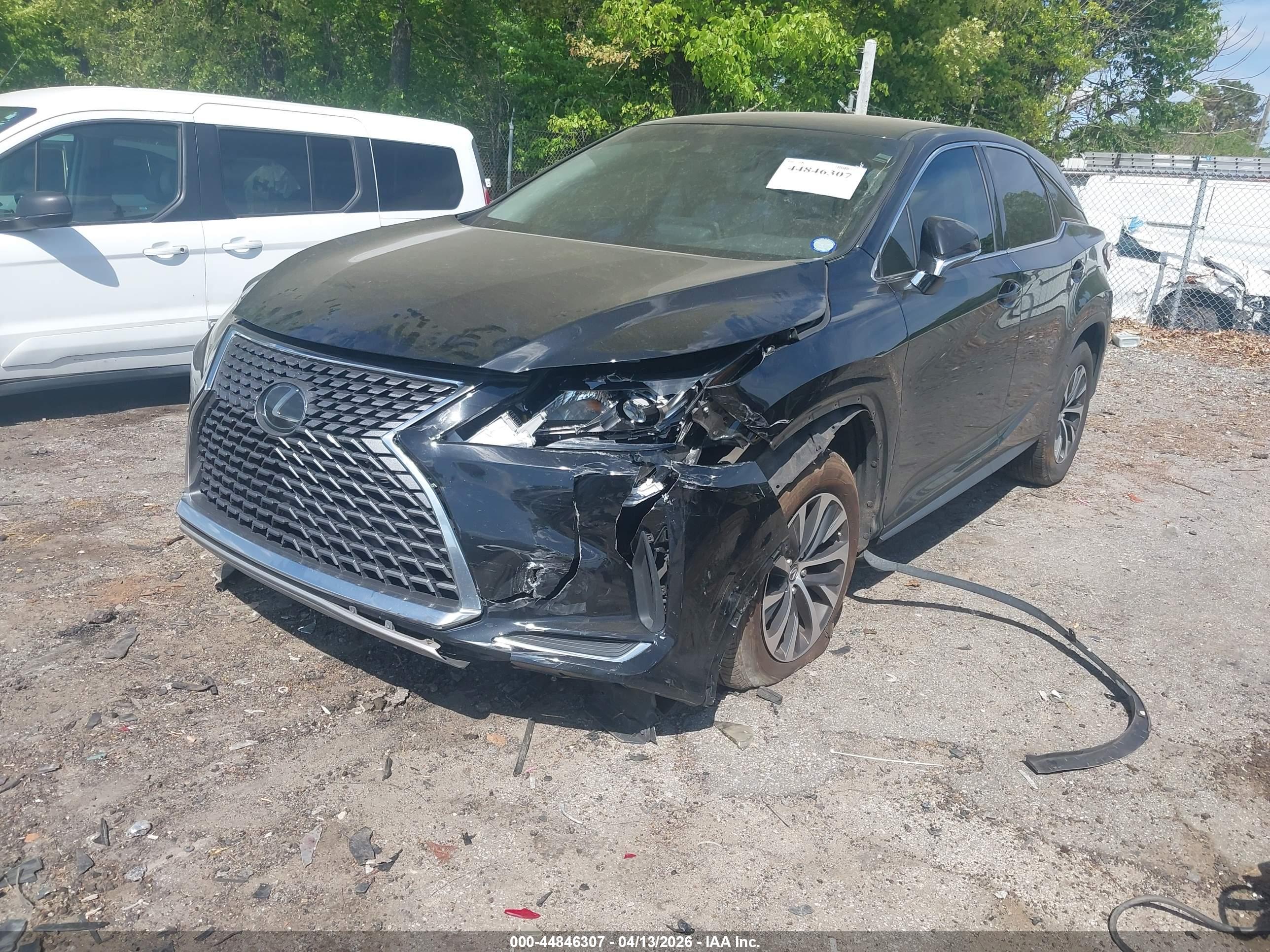 LEXUS RX image 2