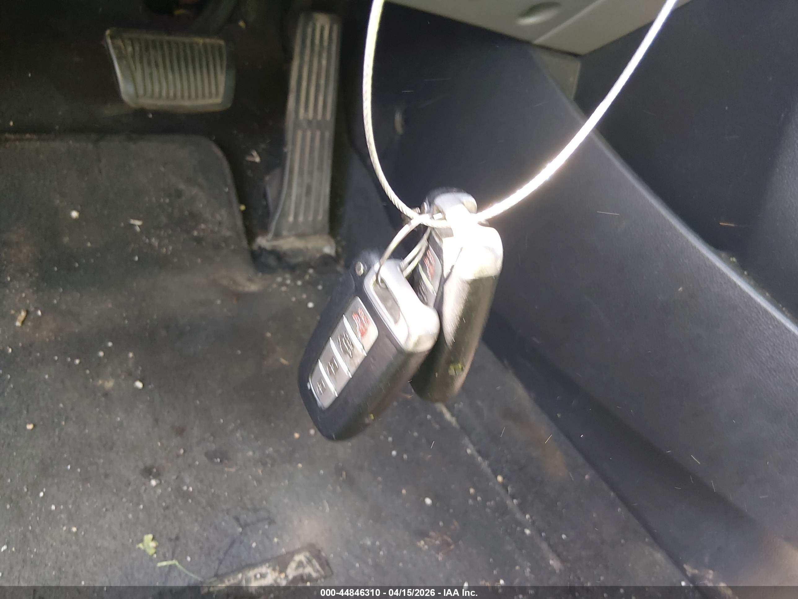 HYUNDAI ELANTRA image 11