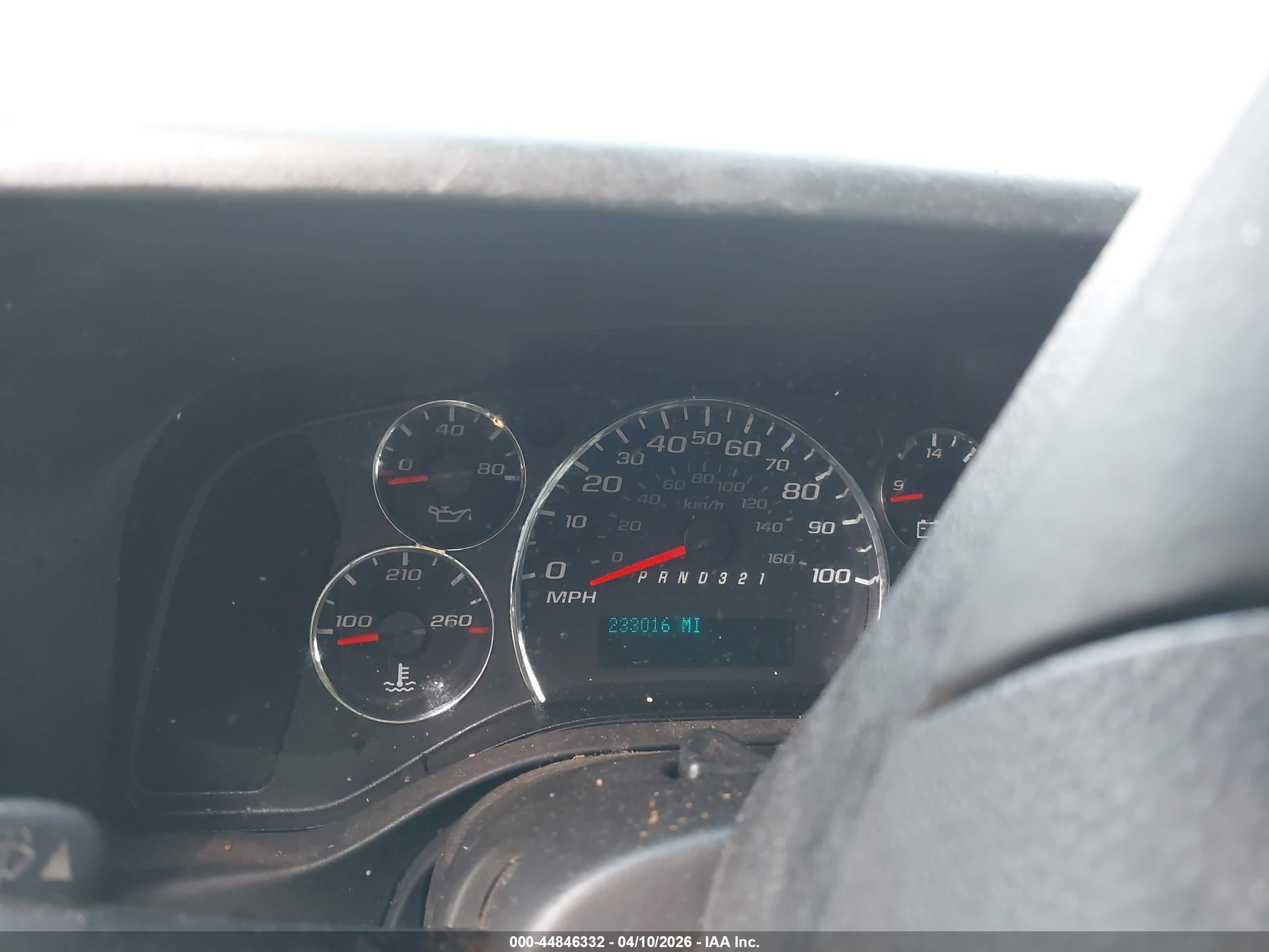 CHEVROLET EXPRESS image 7