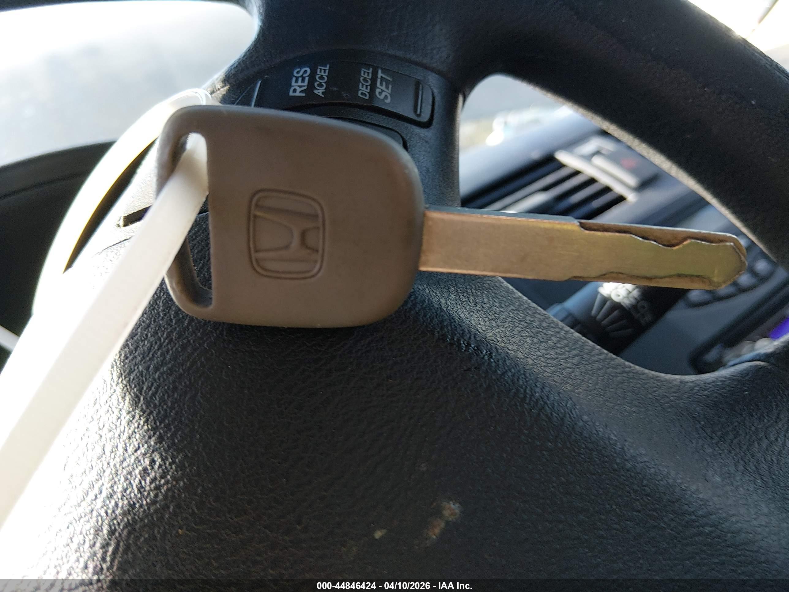 HONDA ACCORD image 11