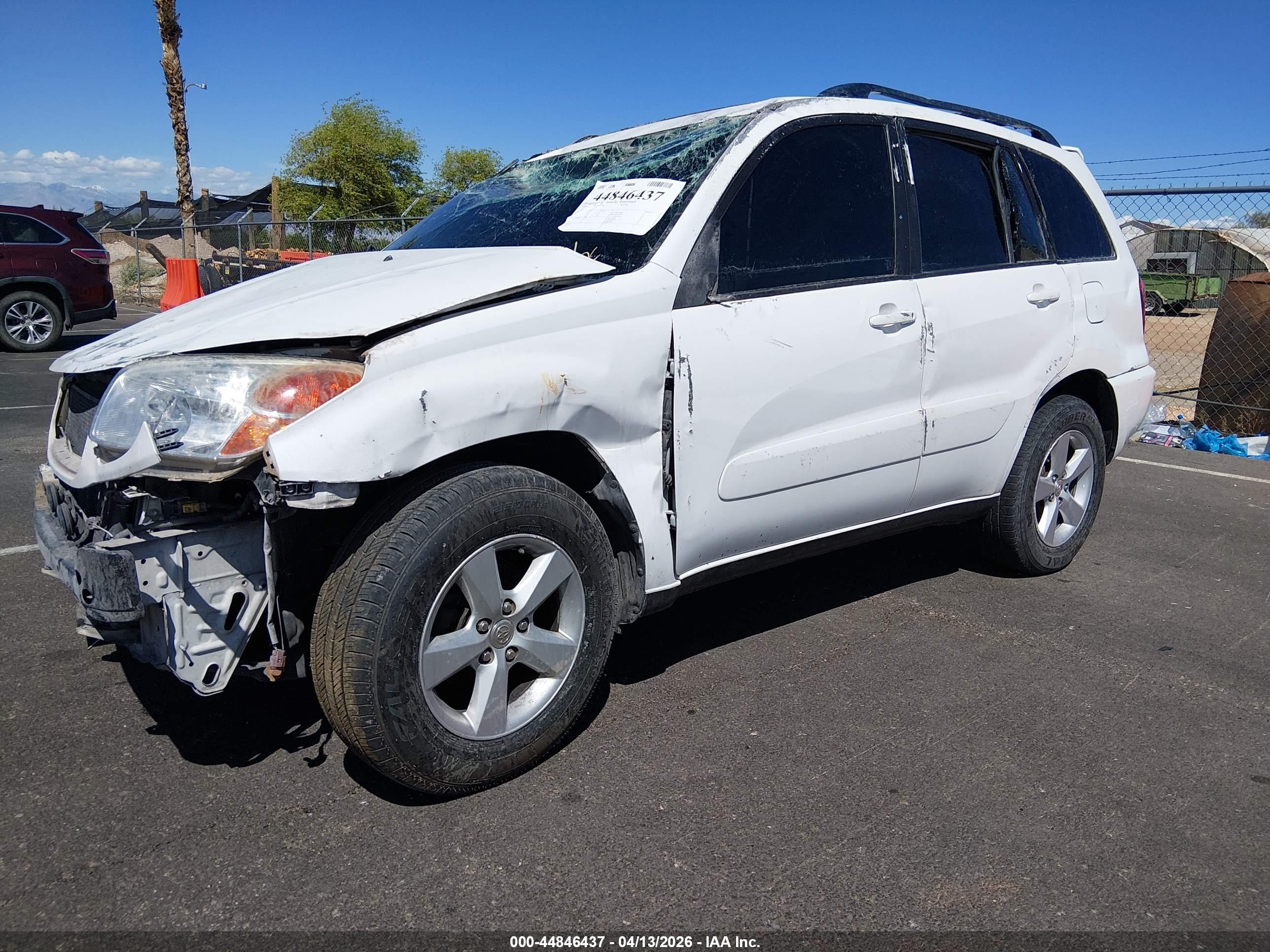 TOYOTA RAV4 image 2