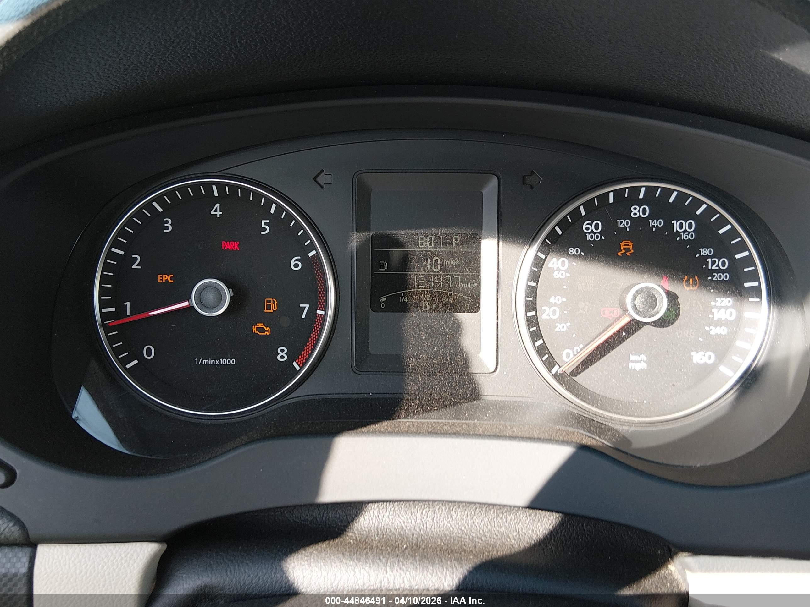 VOLKSWAGEN JETTA image 7