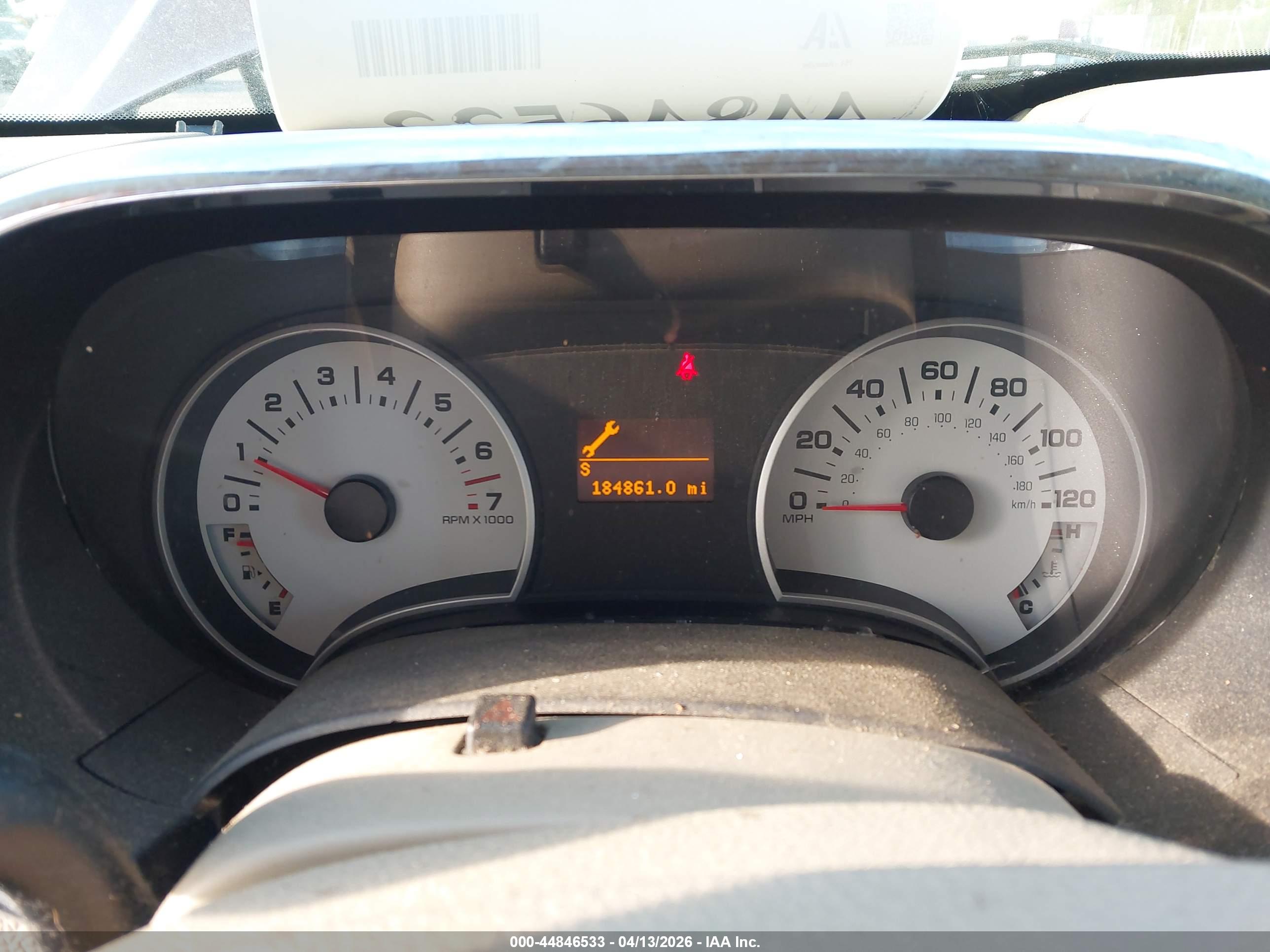 FORD EXPLORER image 7