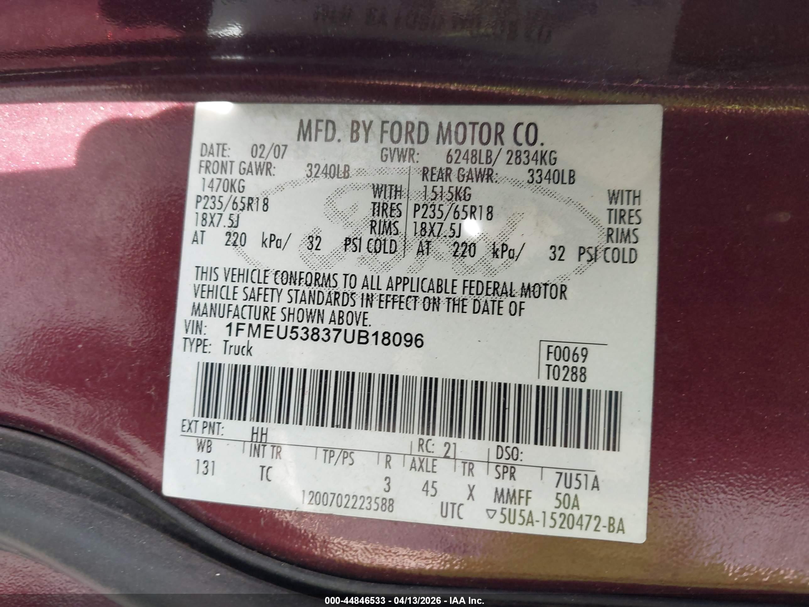 FORD EXPLORER image 9