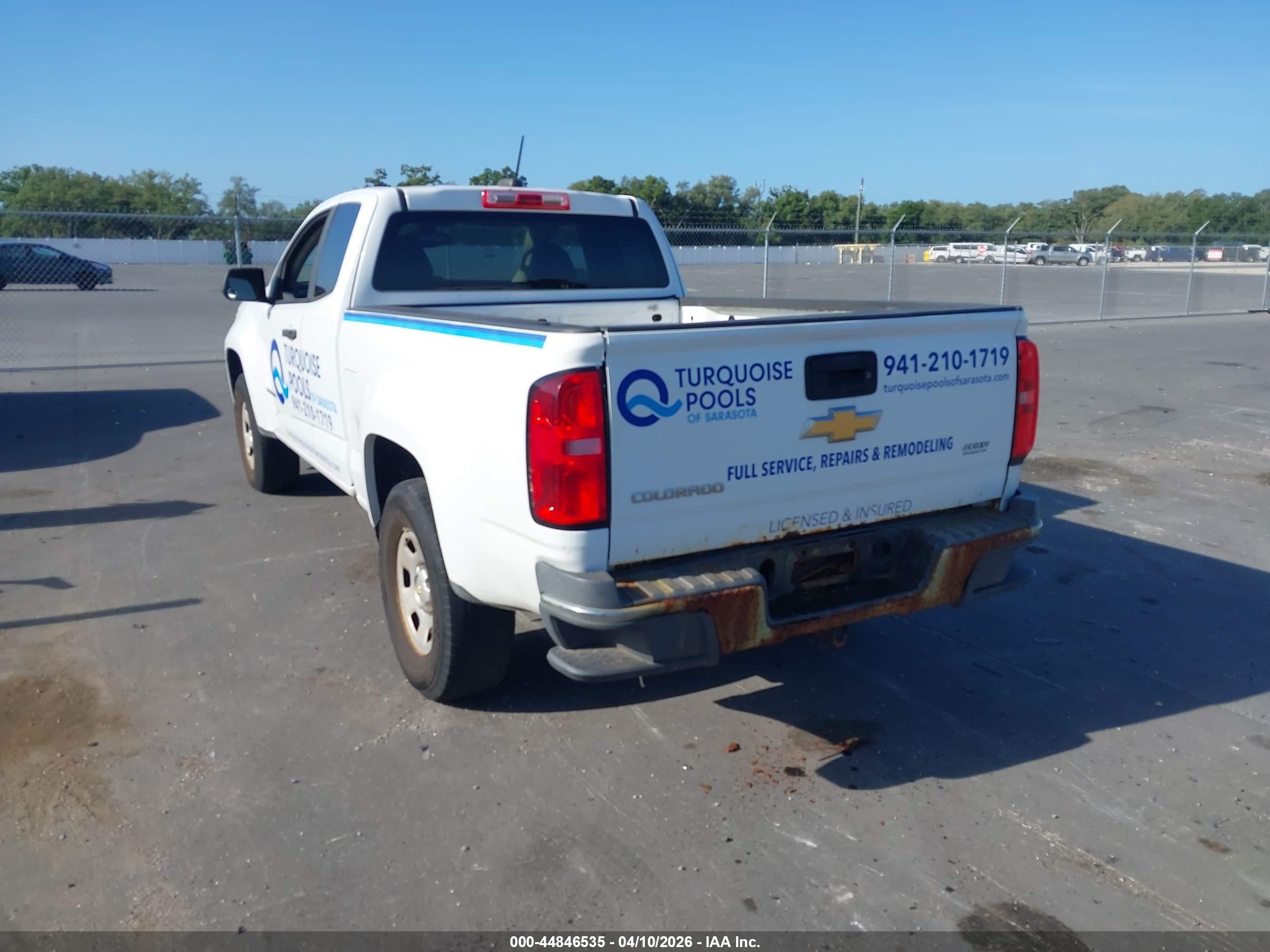 CHEVROLET COLORADO image 3