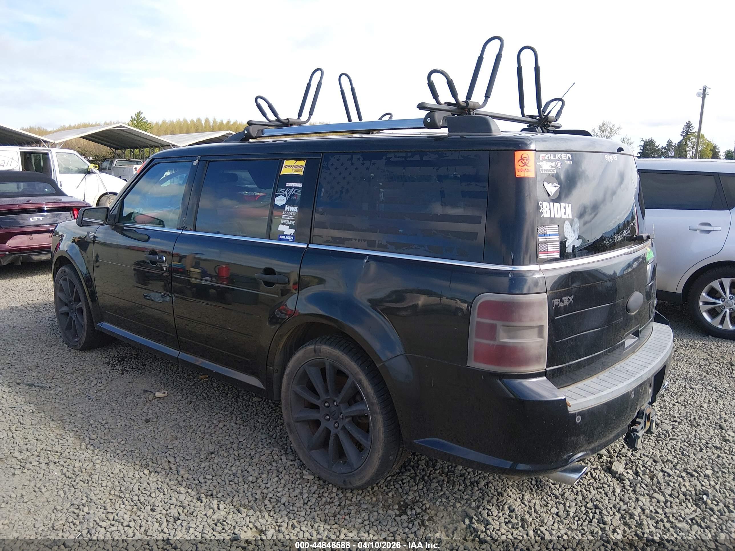 FORD FLEX image 3
