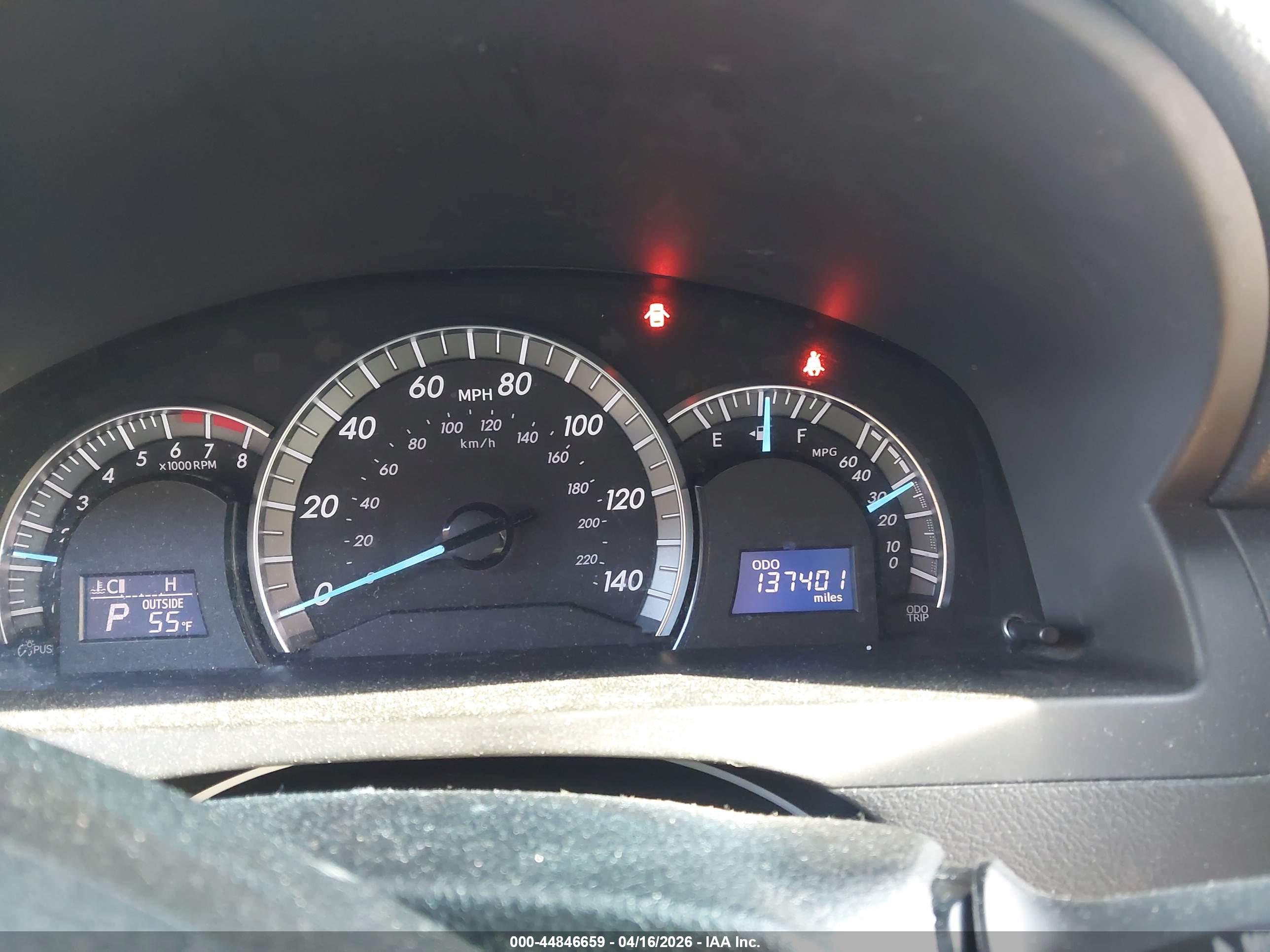 TOYOTA CAMRY image 7