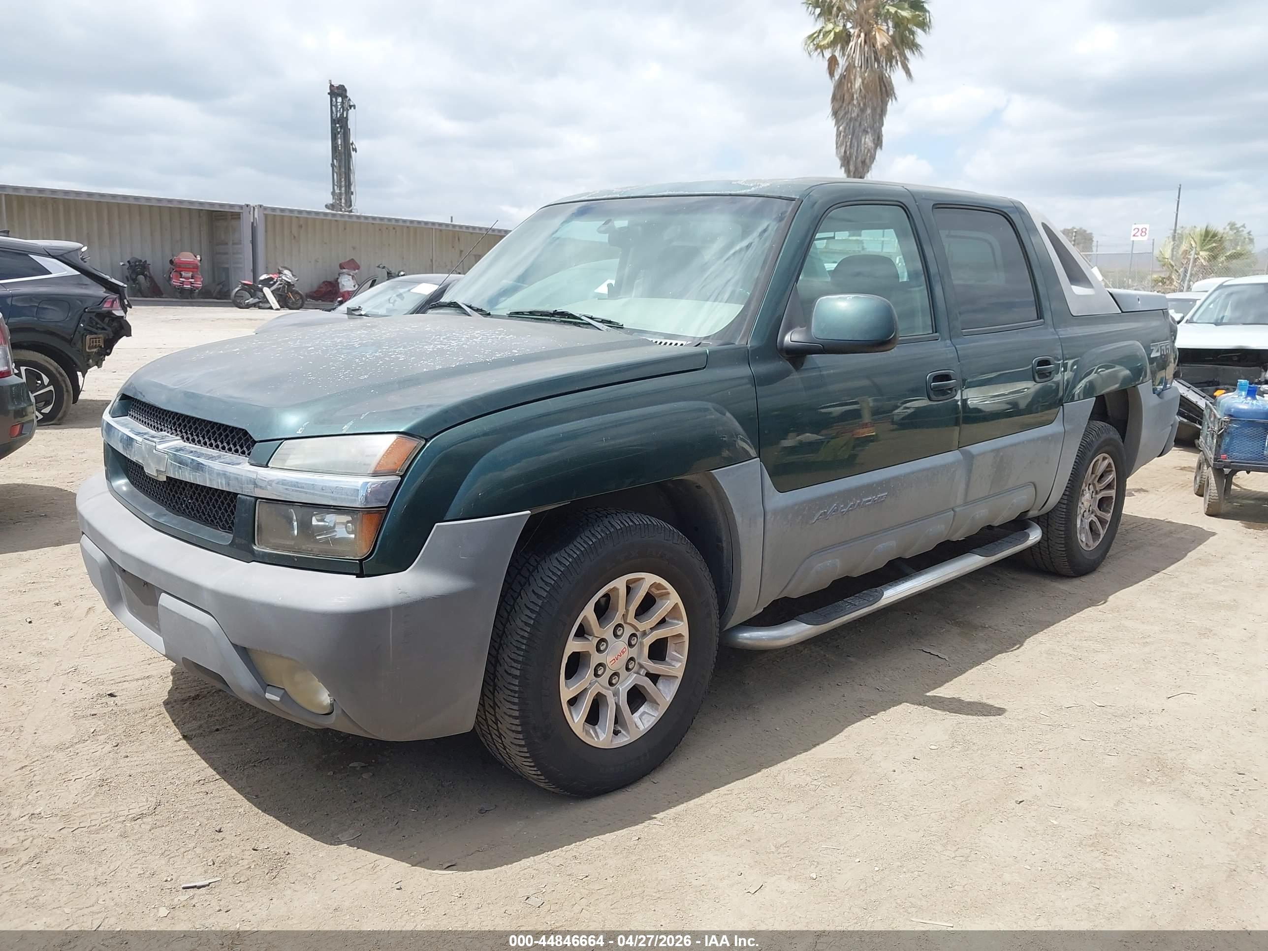 CHEVROLET AVALANCHE image 2
