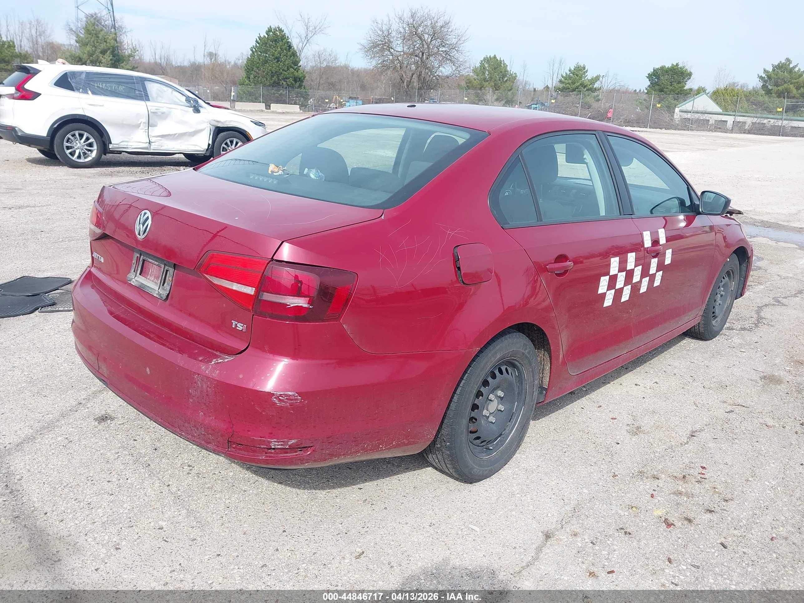 VOLKSWAGEN JETTA image 4