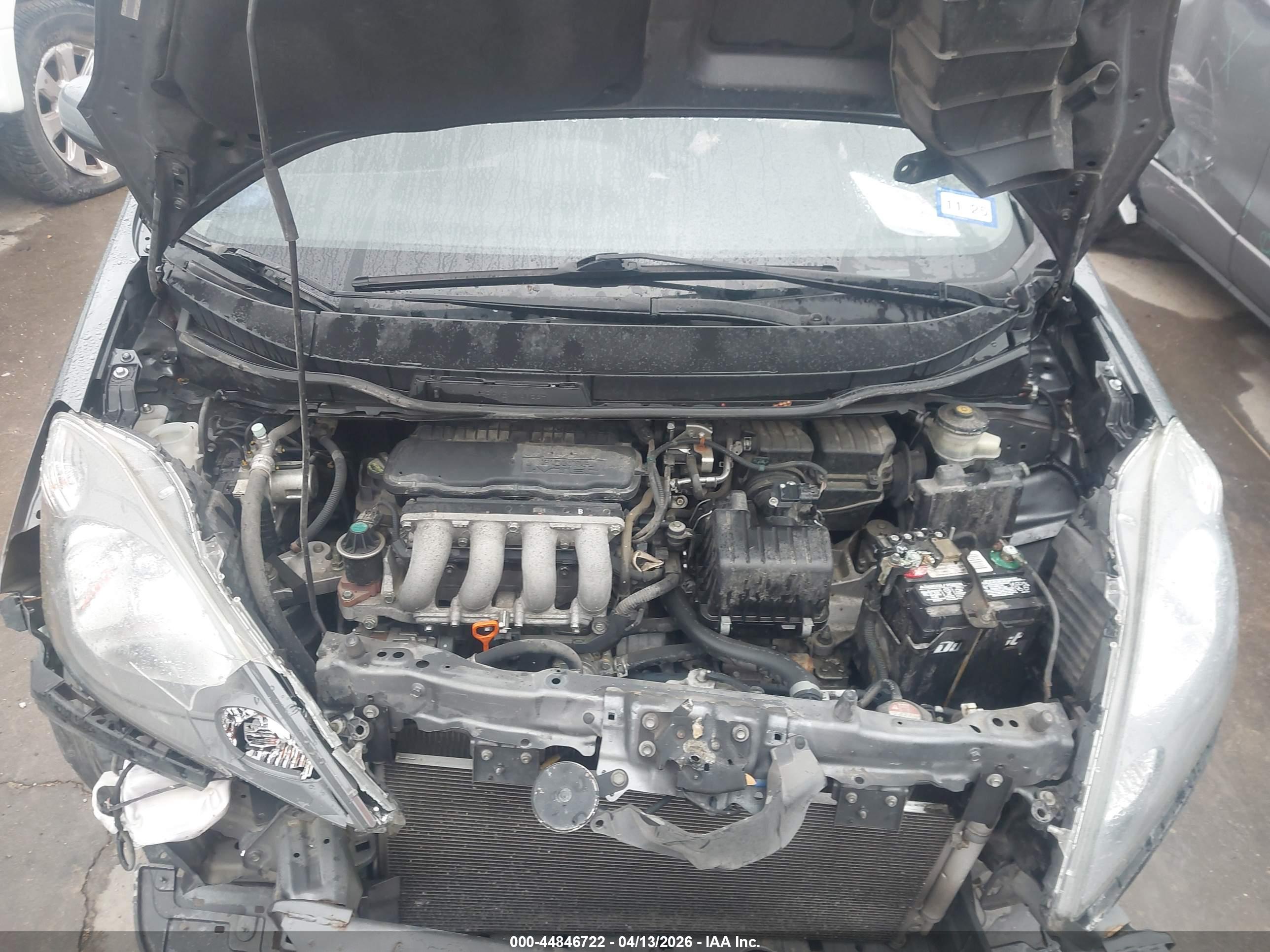 HONDA FIT image 10