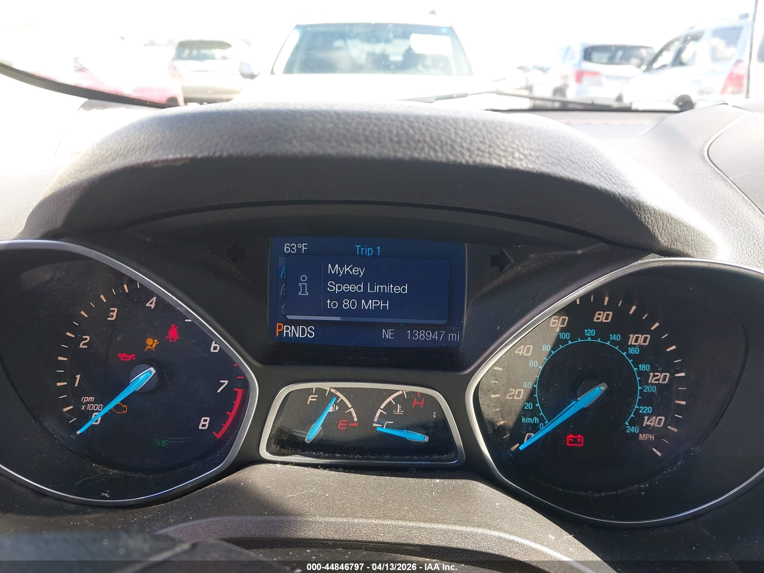 FORD ESCAPE image 7