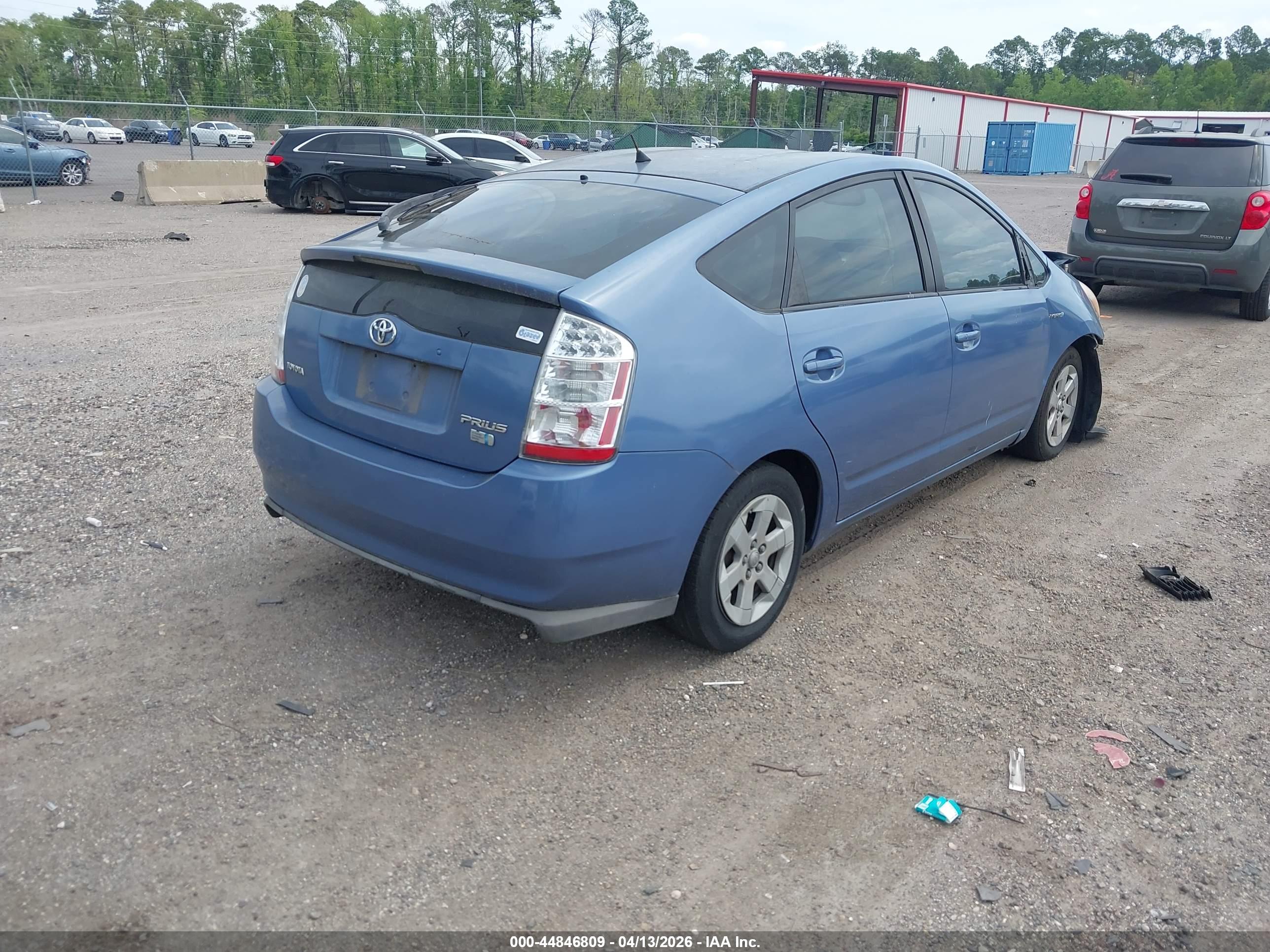 TOYOTA PRIUS image 4