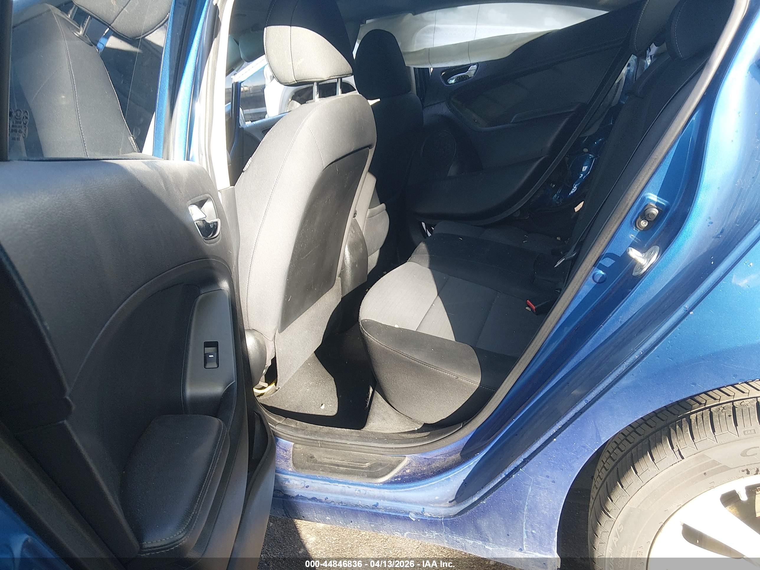 KIA FORTE image 8
