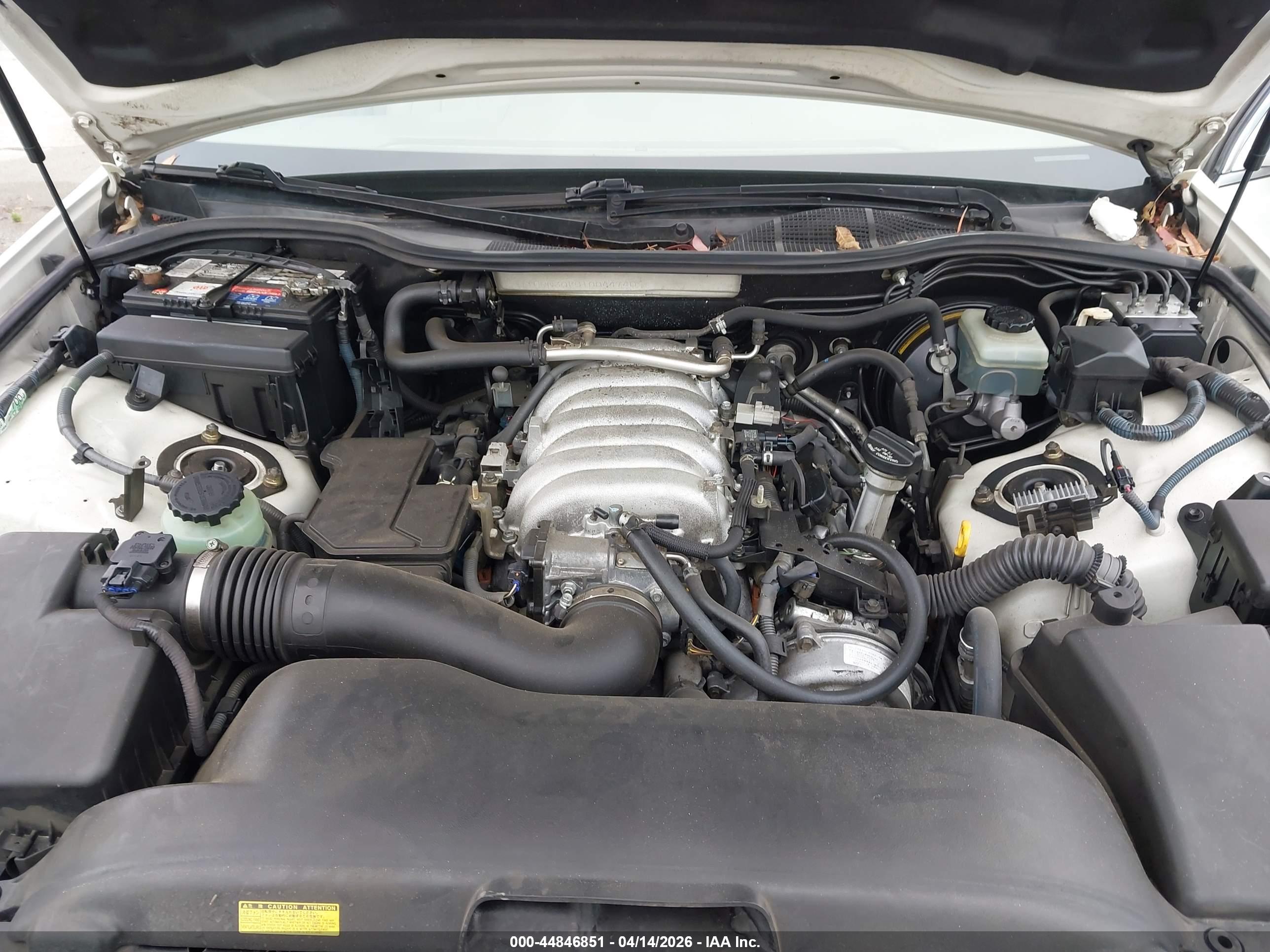 LEXUS LS image 10