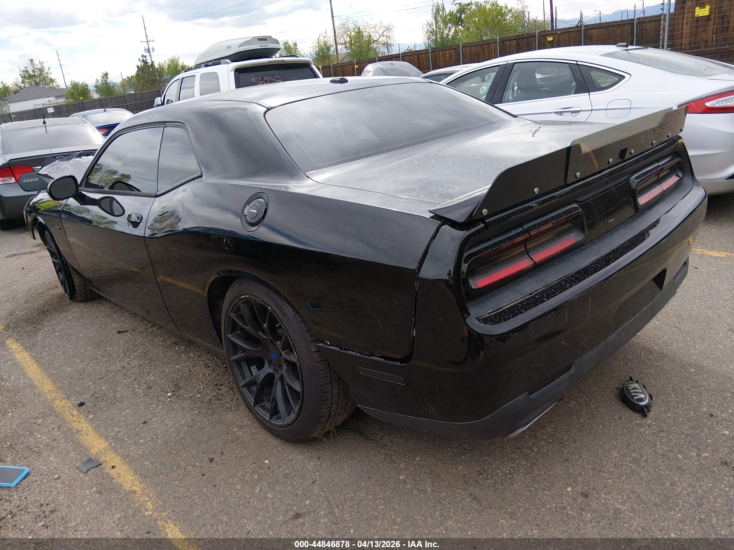 DODGE CHALLENGER image 3