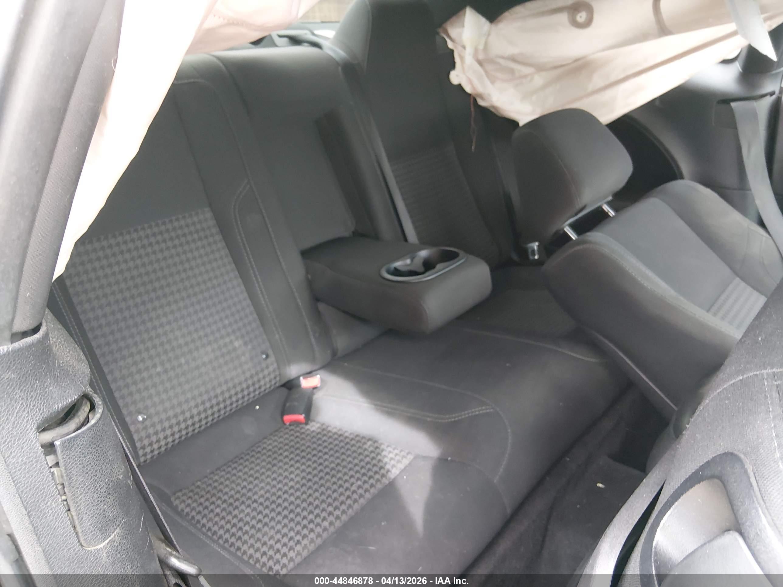 DODGE CHALLENGER image 8