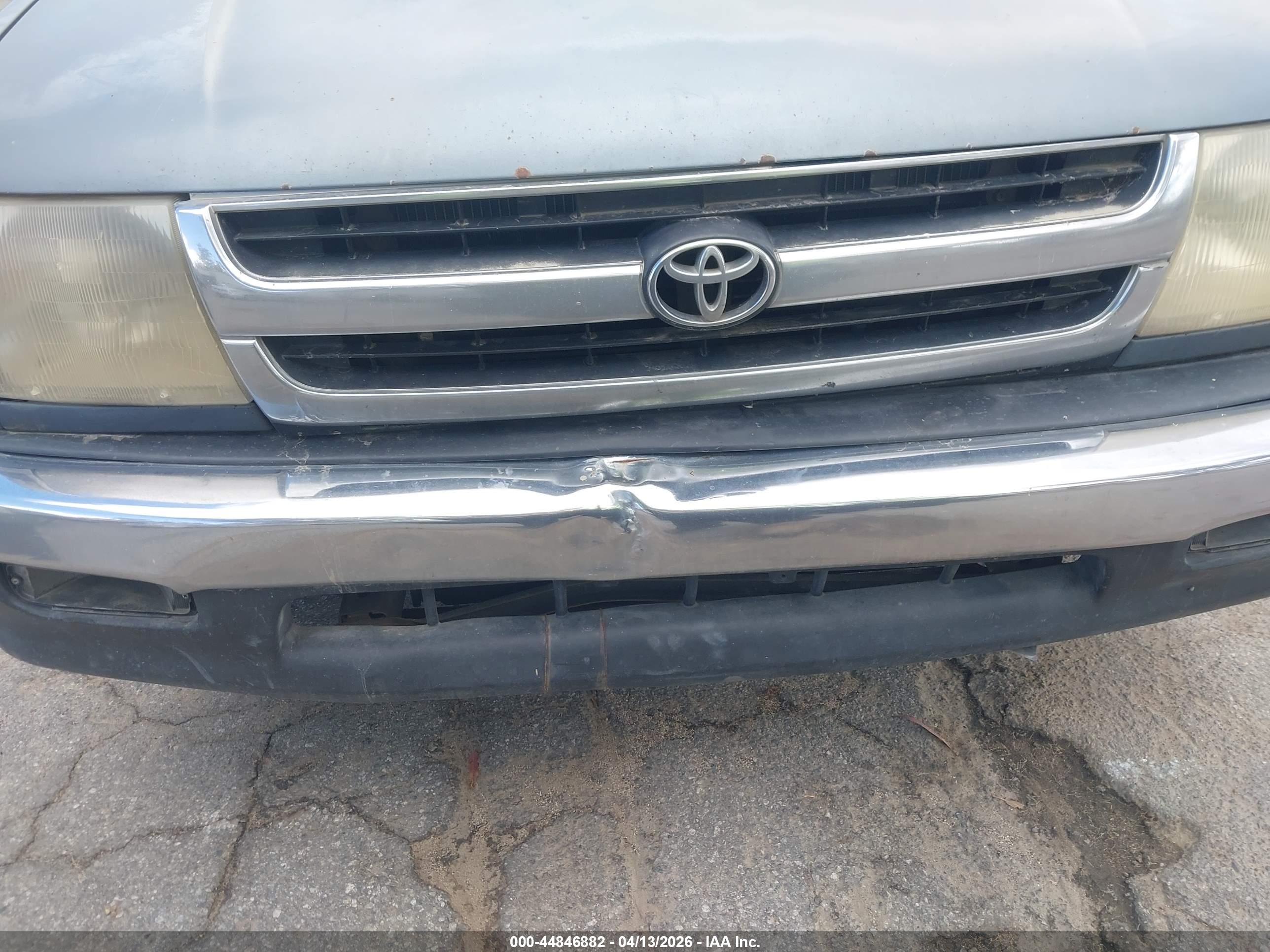 TOYOTA TACOMA image 6