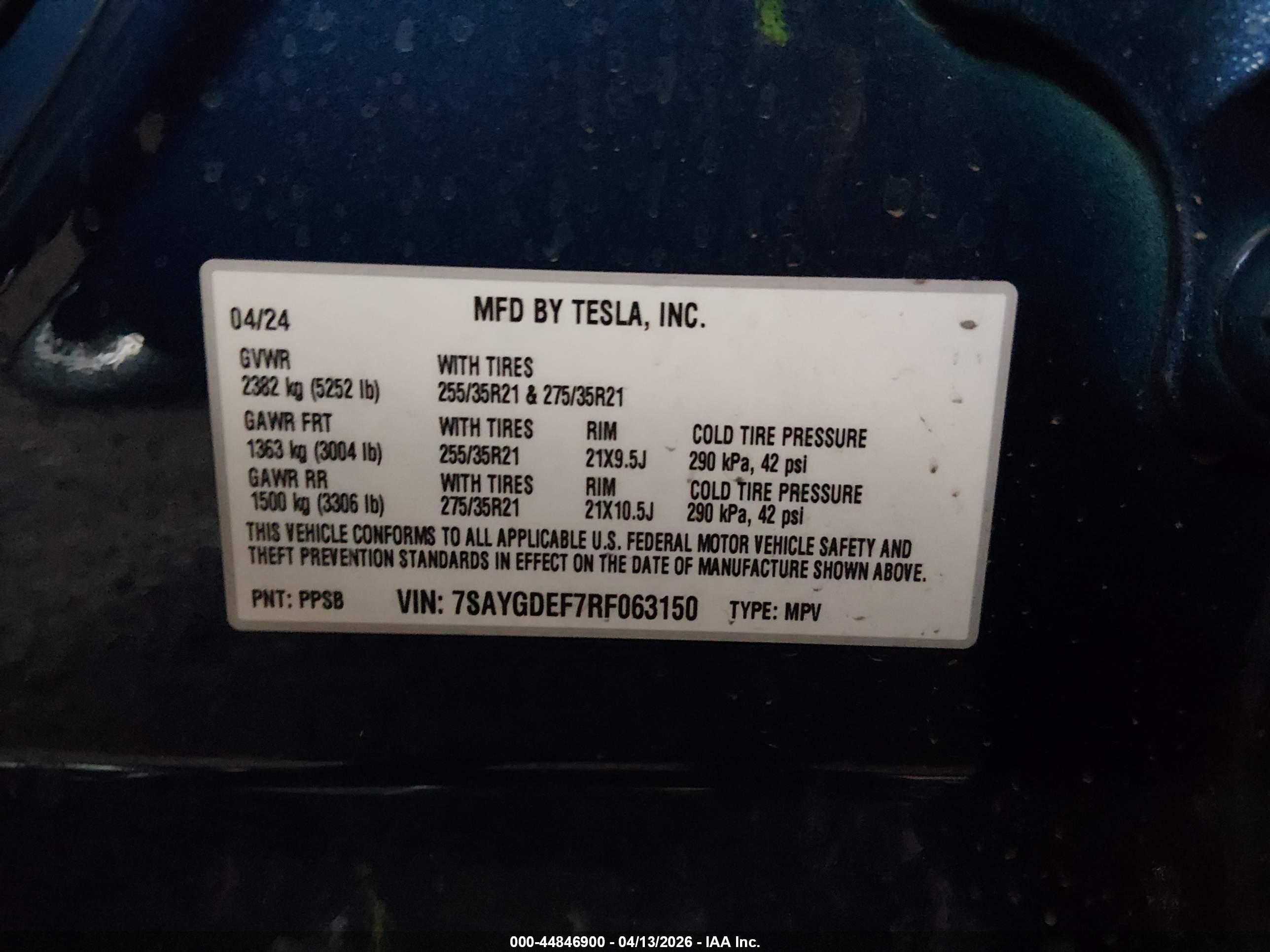 TESLA MODEL image 9