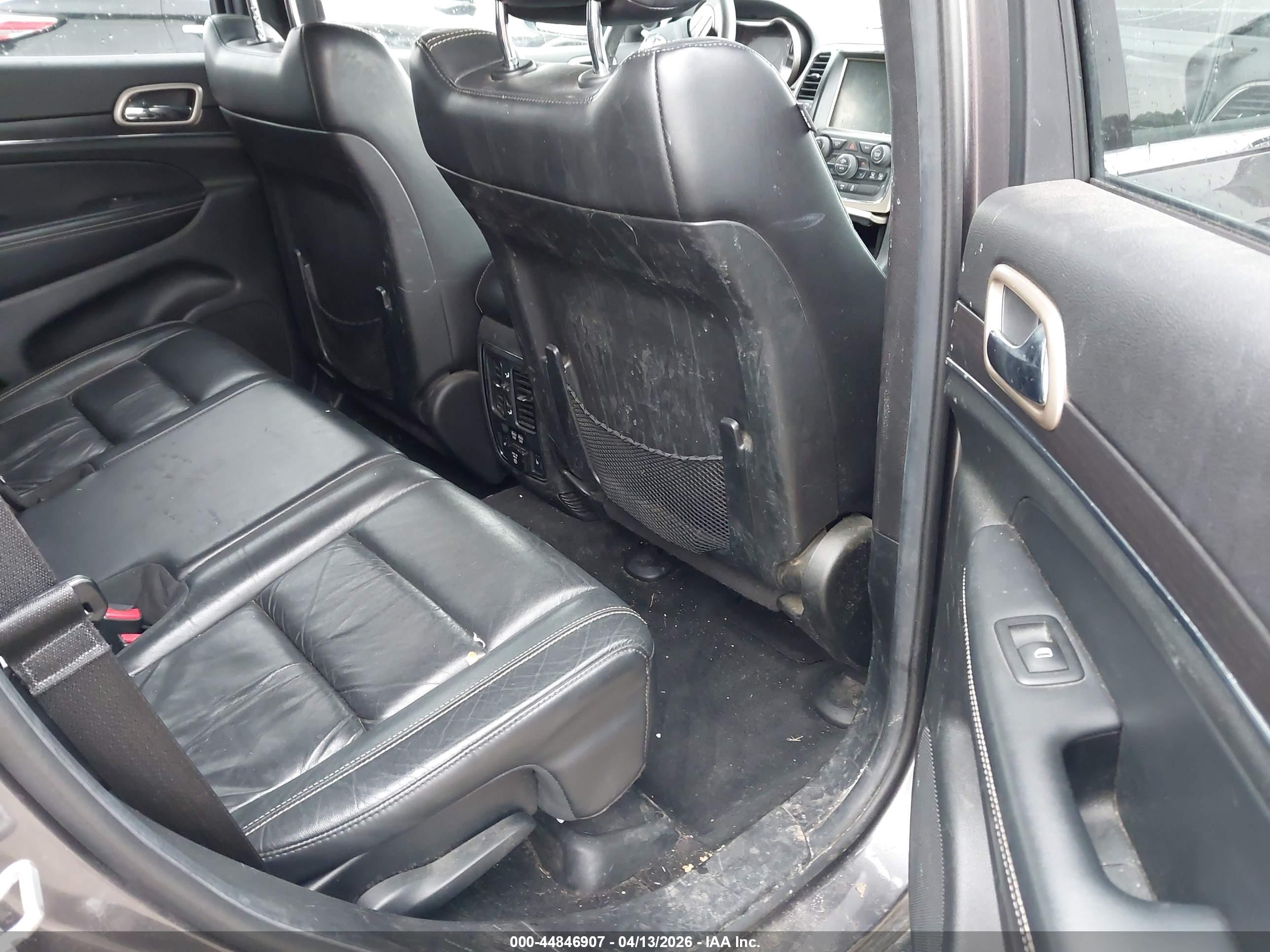 JEEP GRAND image 8