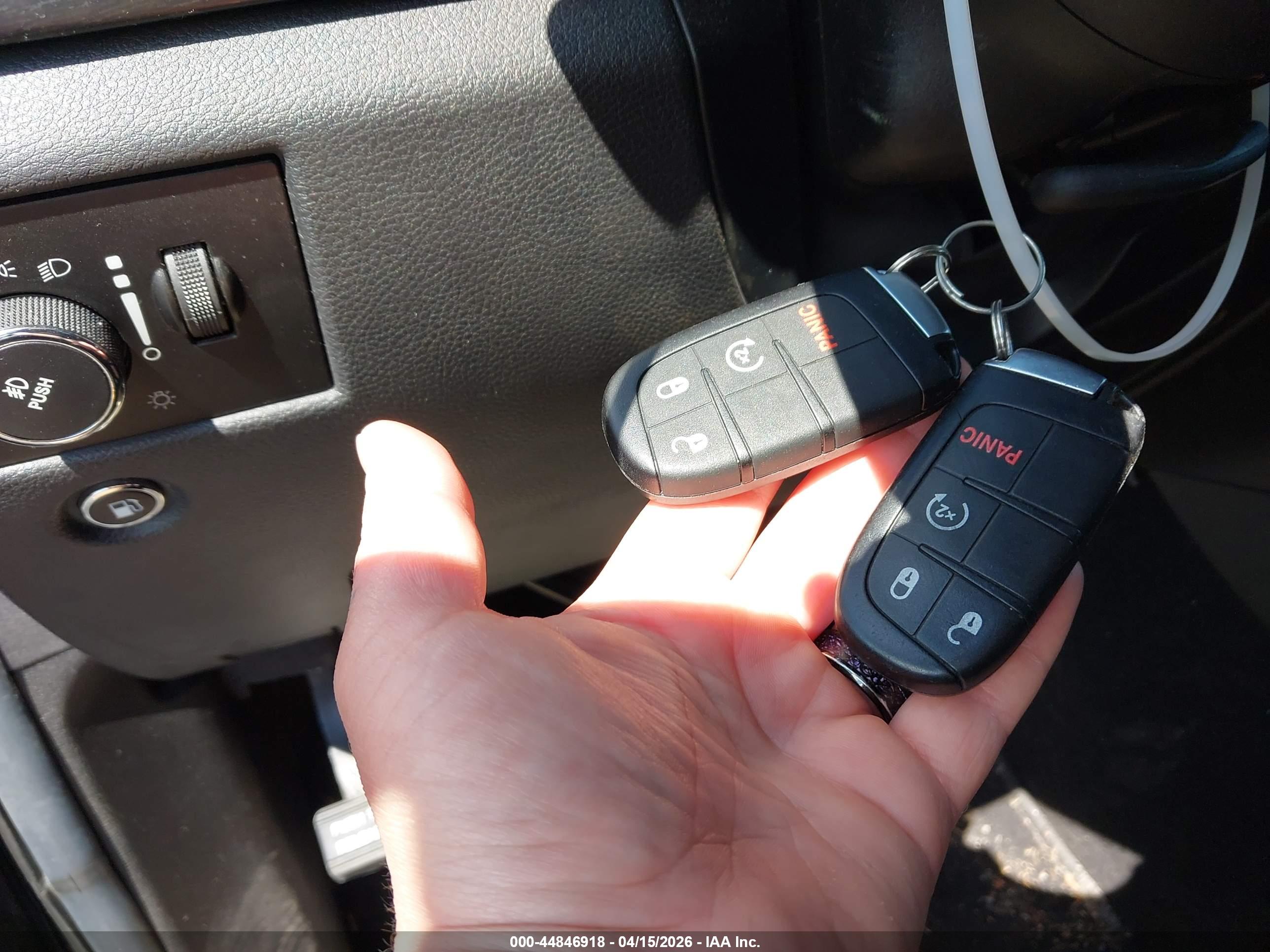 JEEP GRAND image 11