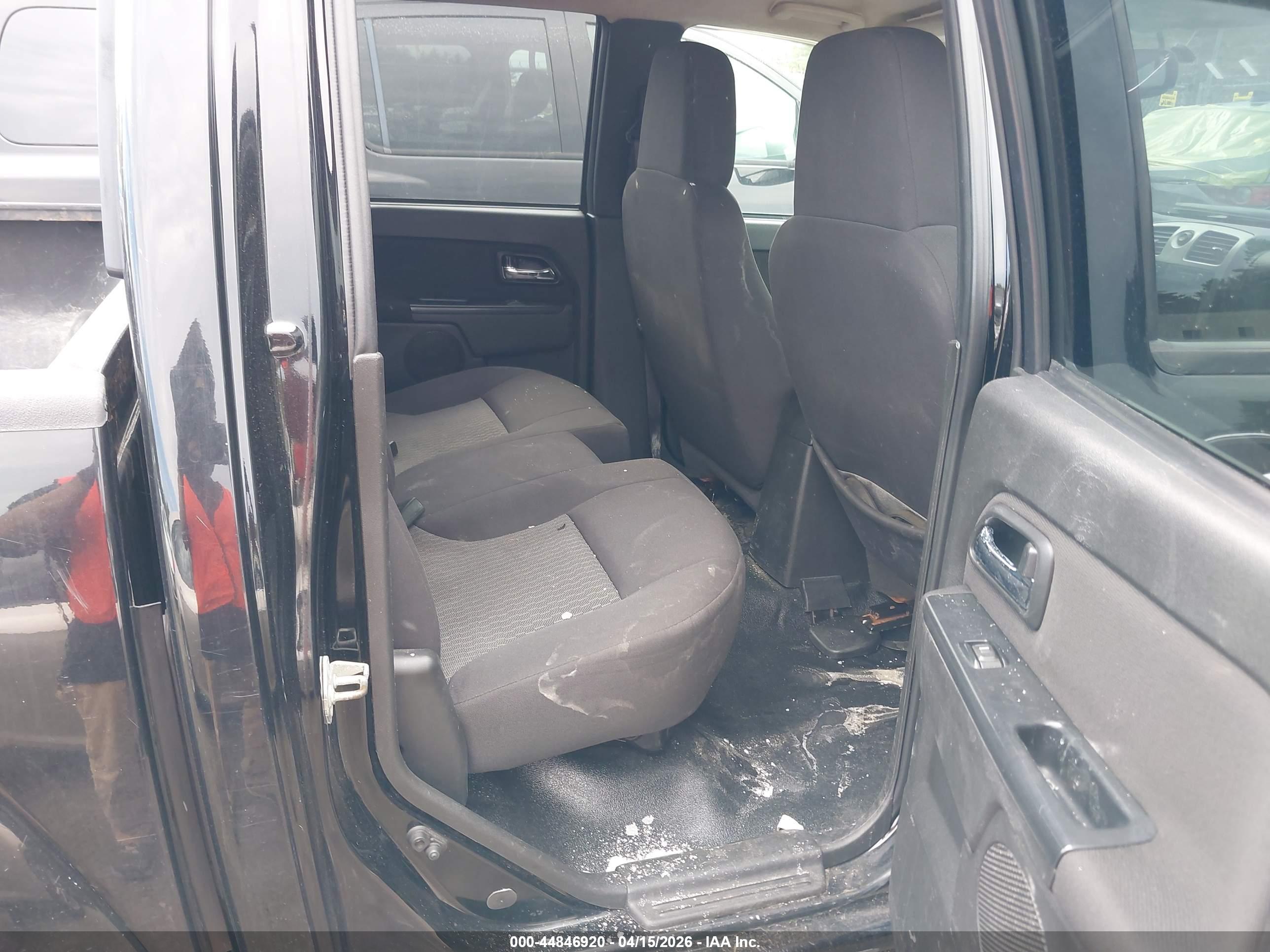 CHEVROLET COLORADO image 8