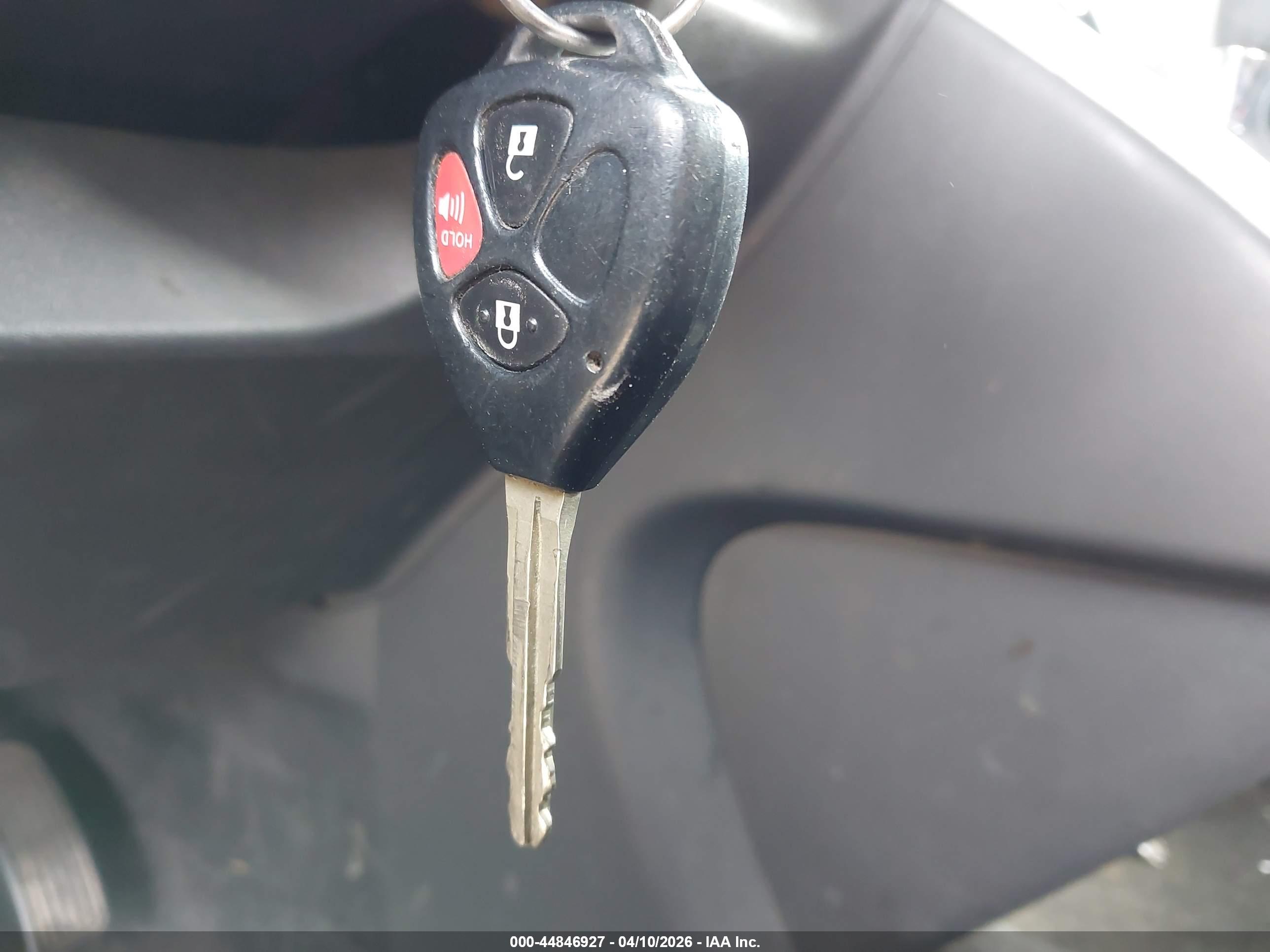 SCION XB image 11