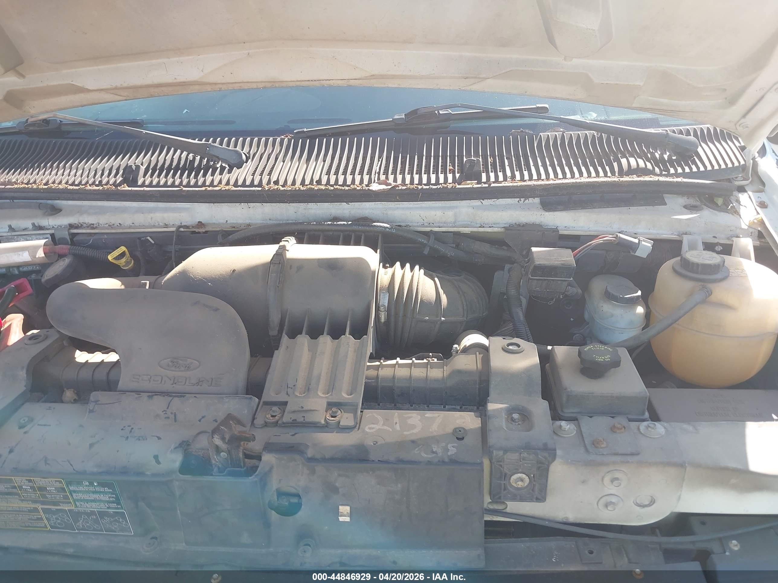 FORD E-250 image 10