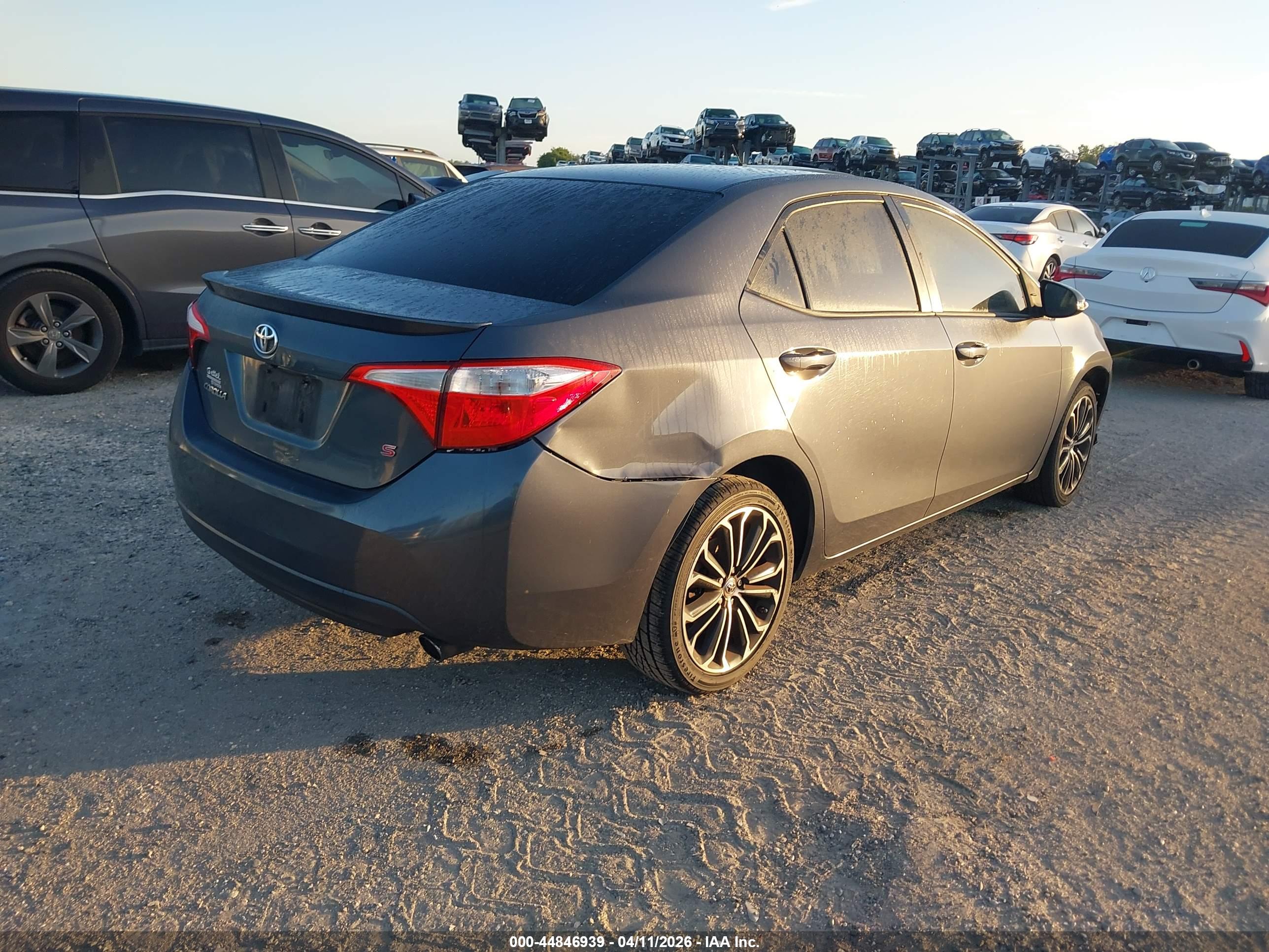 TOYOTA COROLLA image 4