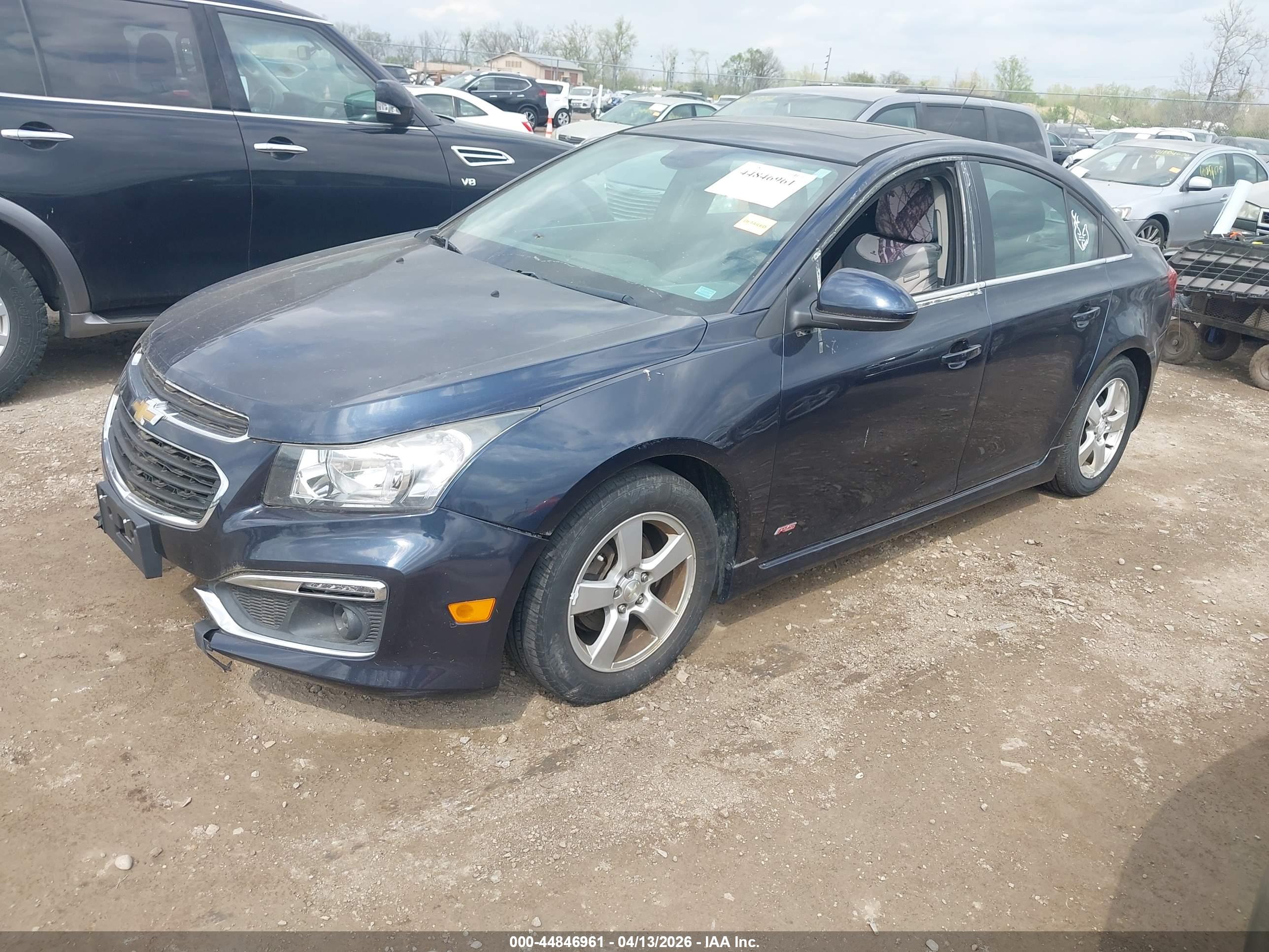 CHEVROLET CRUZE image 2
